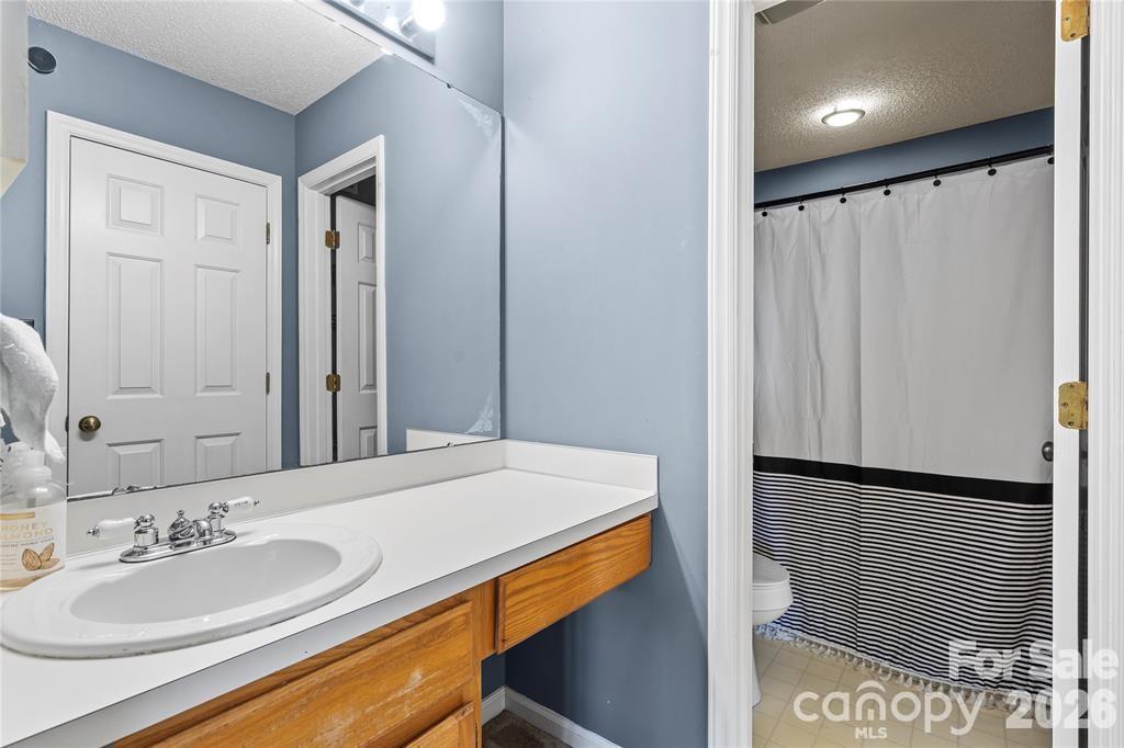 5870 Harris Grove Lane Property Photo 17
