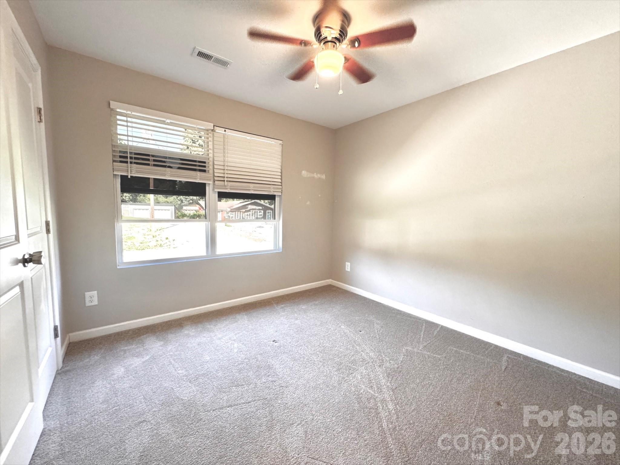 207 Freedom Drive Property Photo 6
