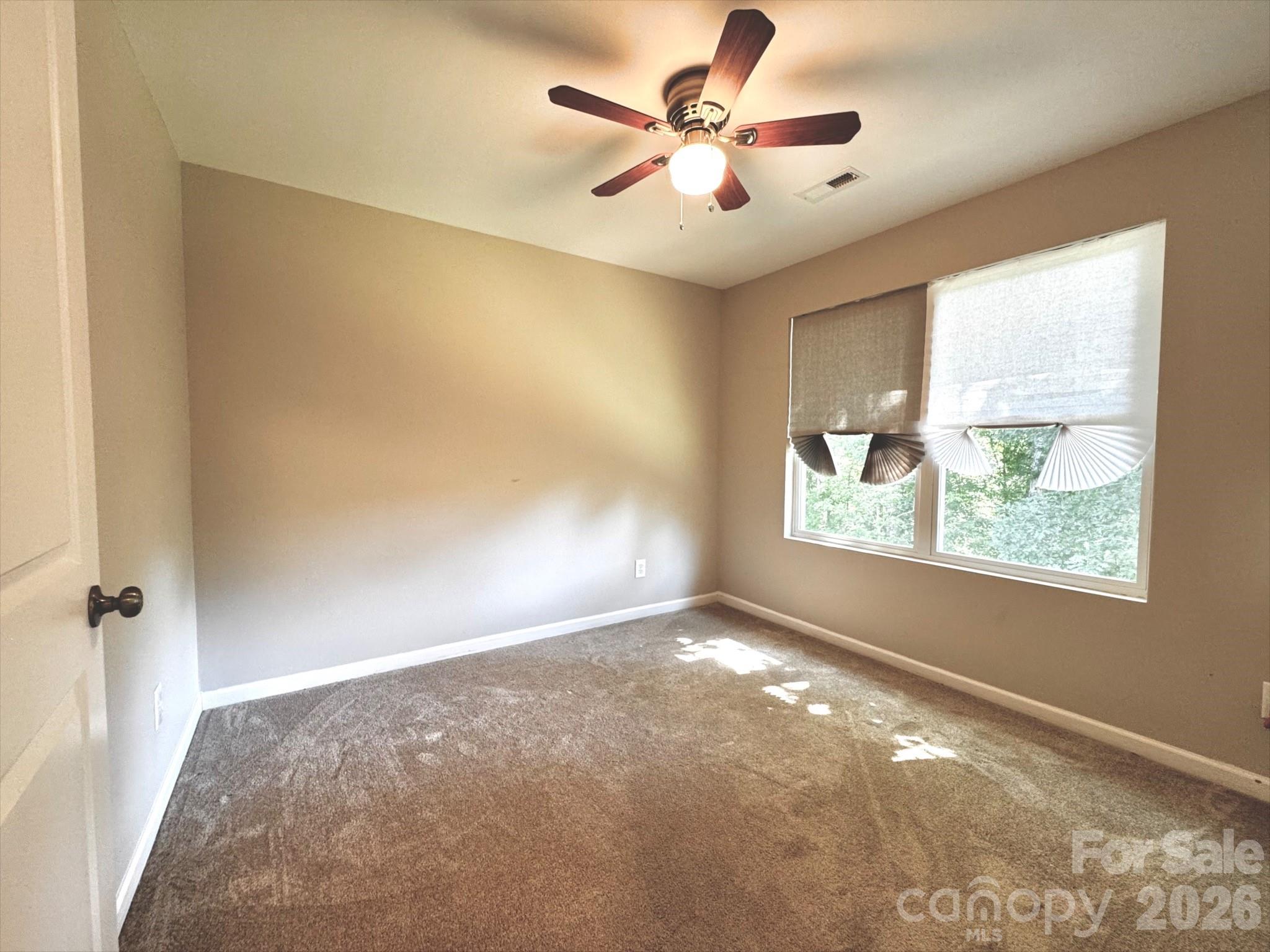 207 Freedom Drive Property Photo 7