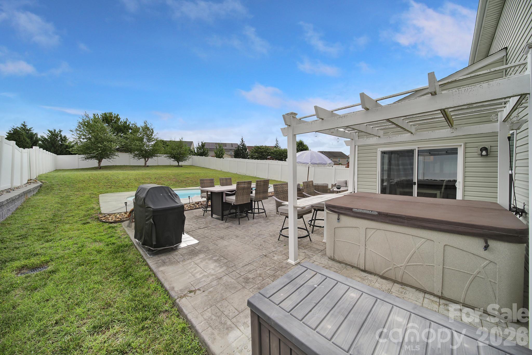 3622 Catherine Creek Place Property Photo 4