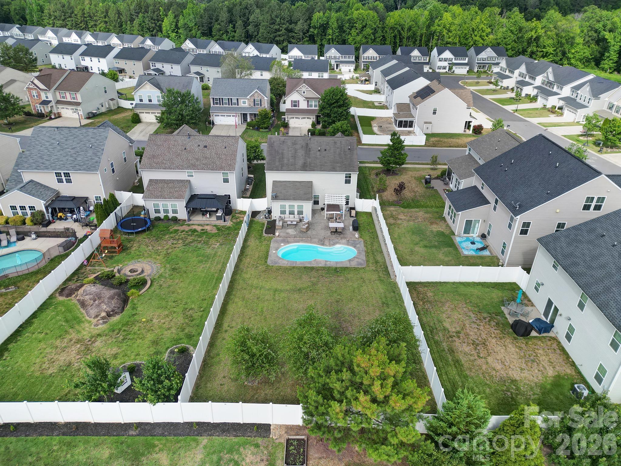 3622 Catherine Creek Place Property Photo 7