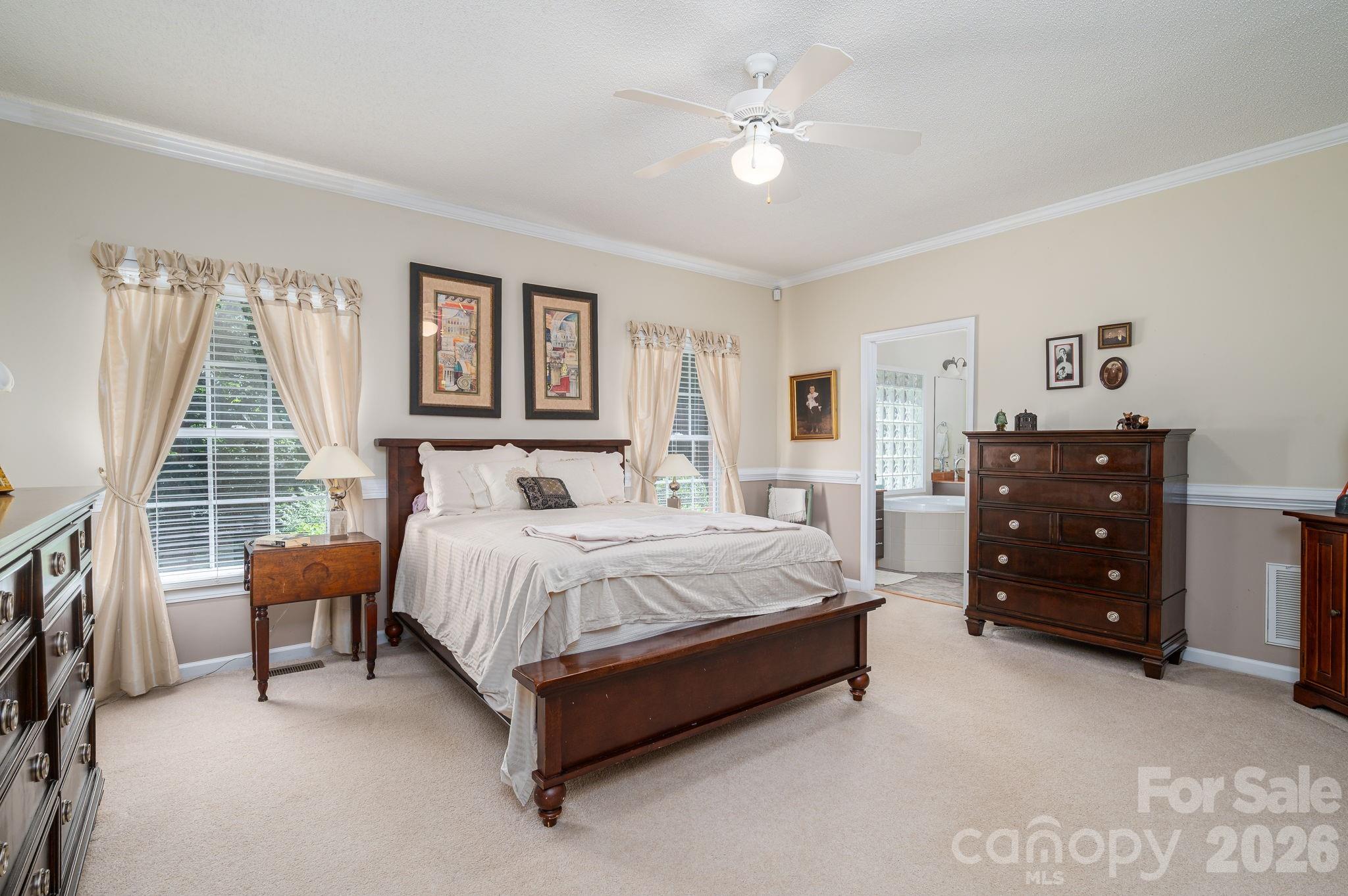 170 Windsor Drive Property Photo 10