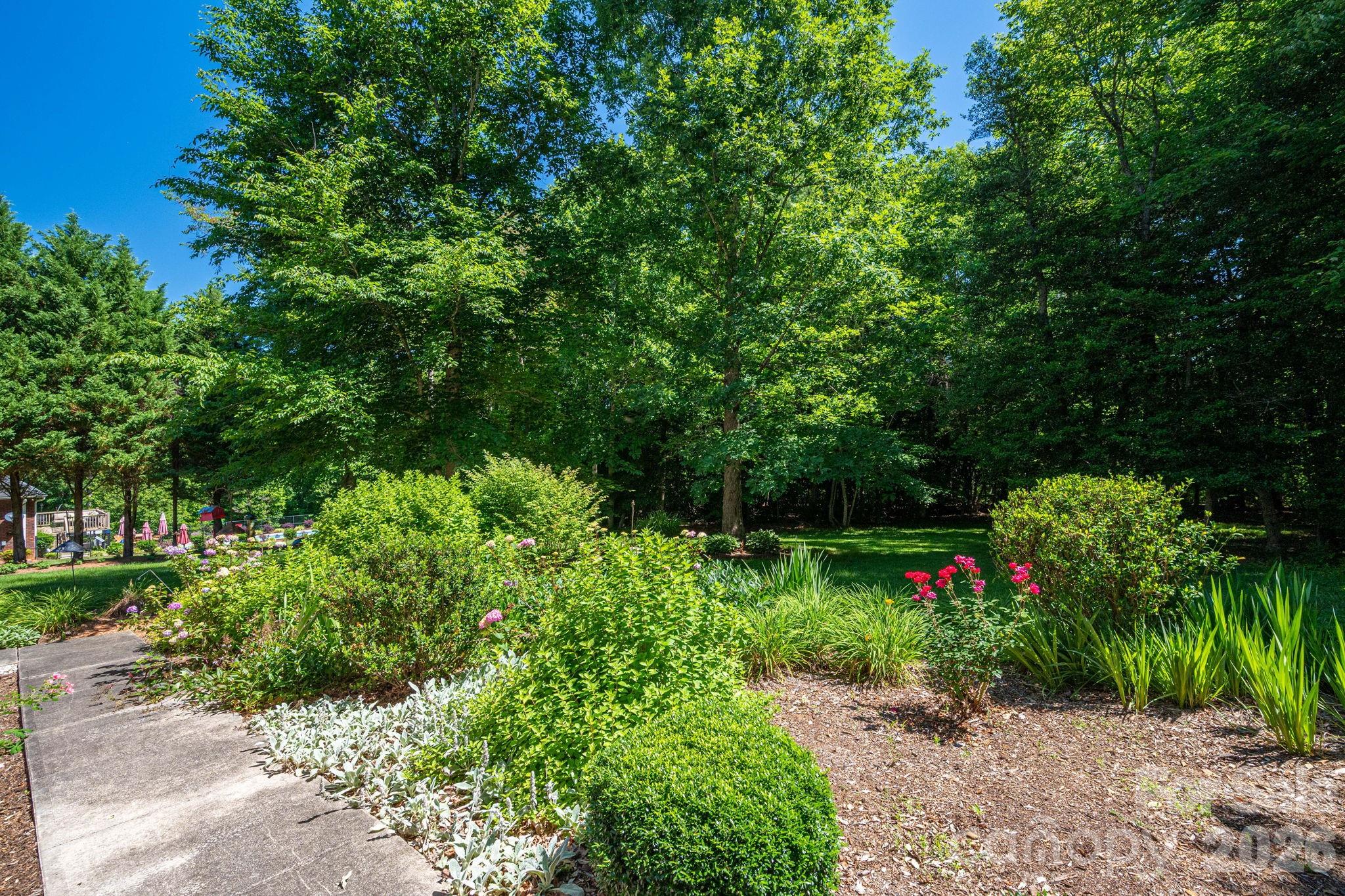 170 Windsor Drive Property Photo 29