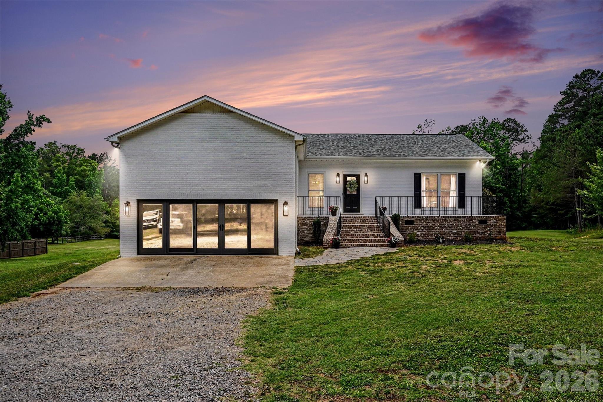 1380 Saddle Drive Property Photo 1