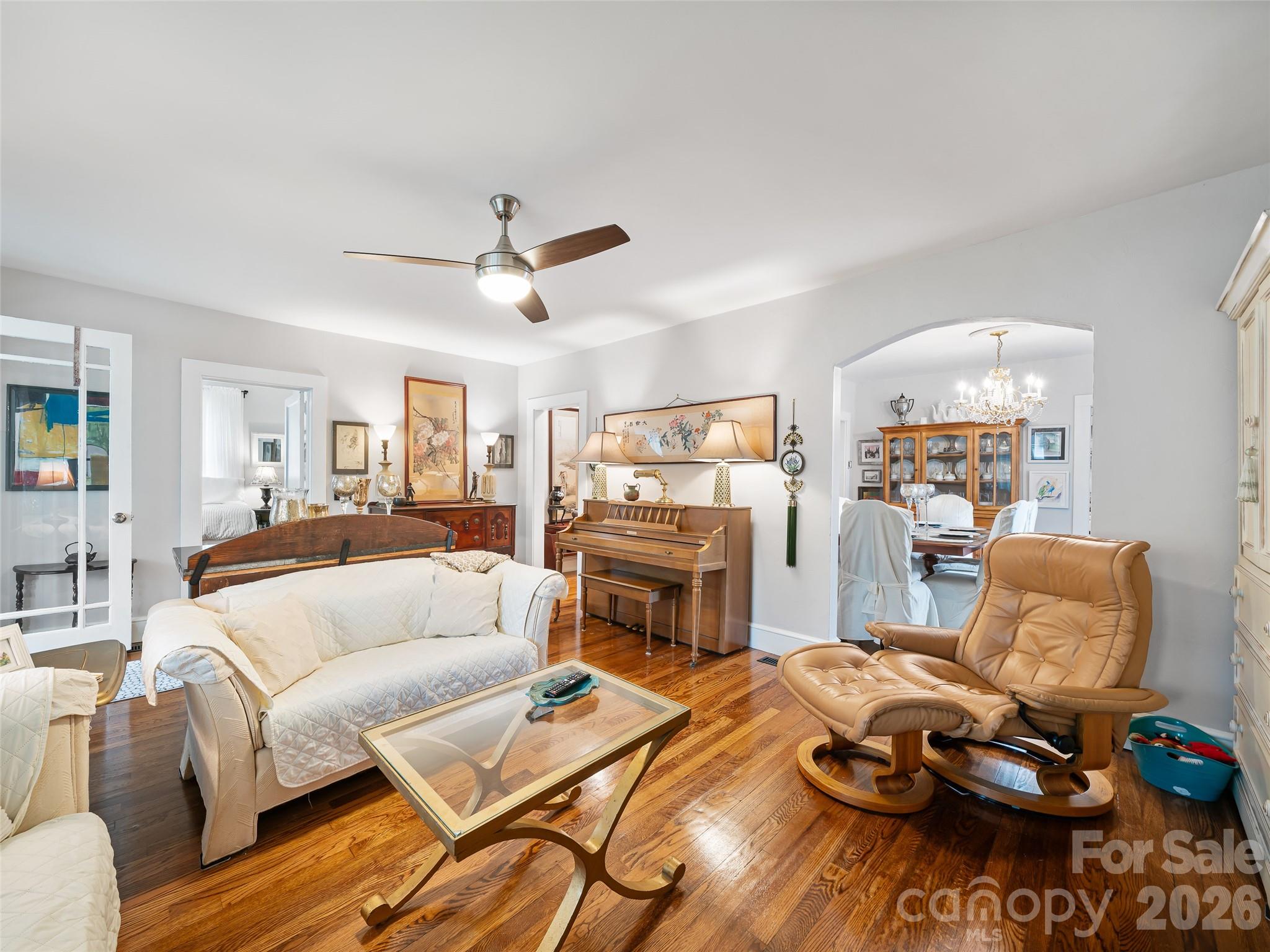 44 Hemlock Avenue Property Photo 4