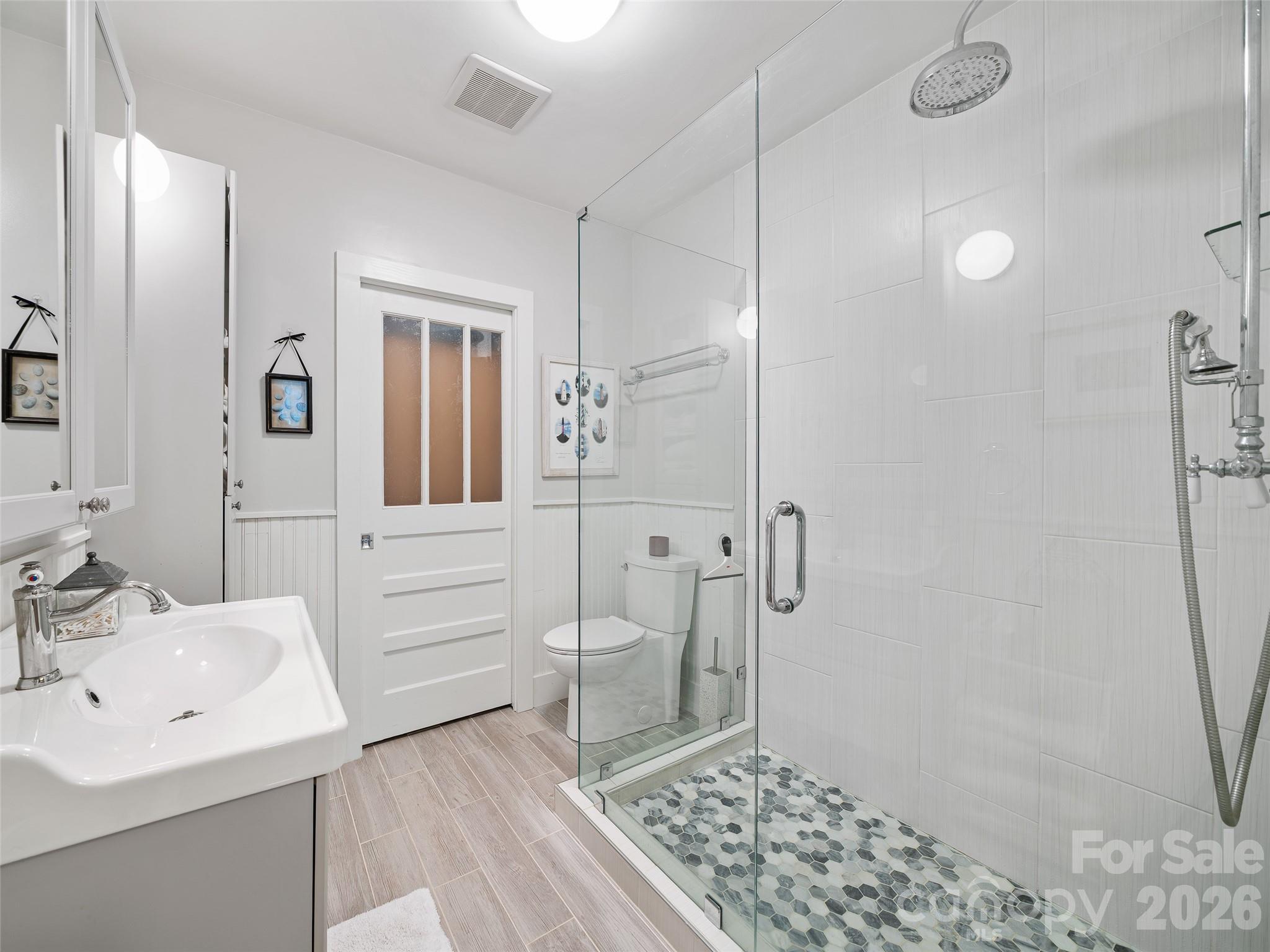 44 Hemlock Avenue Property Photo 12