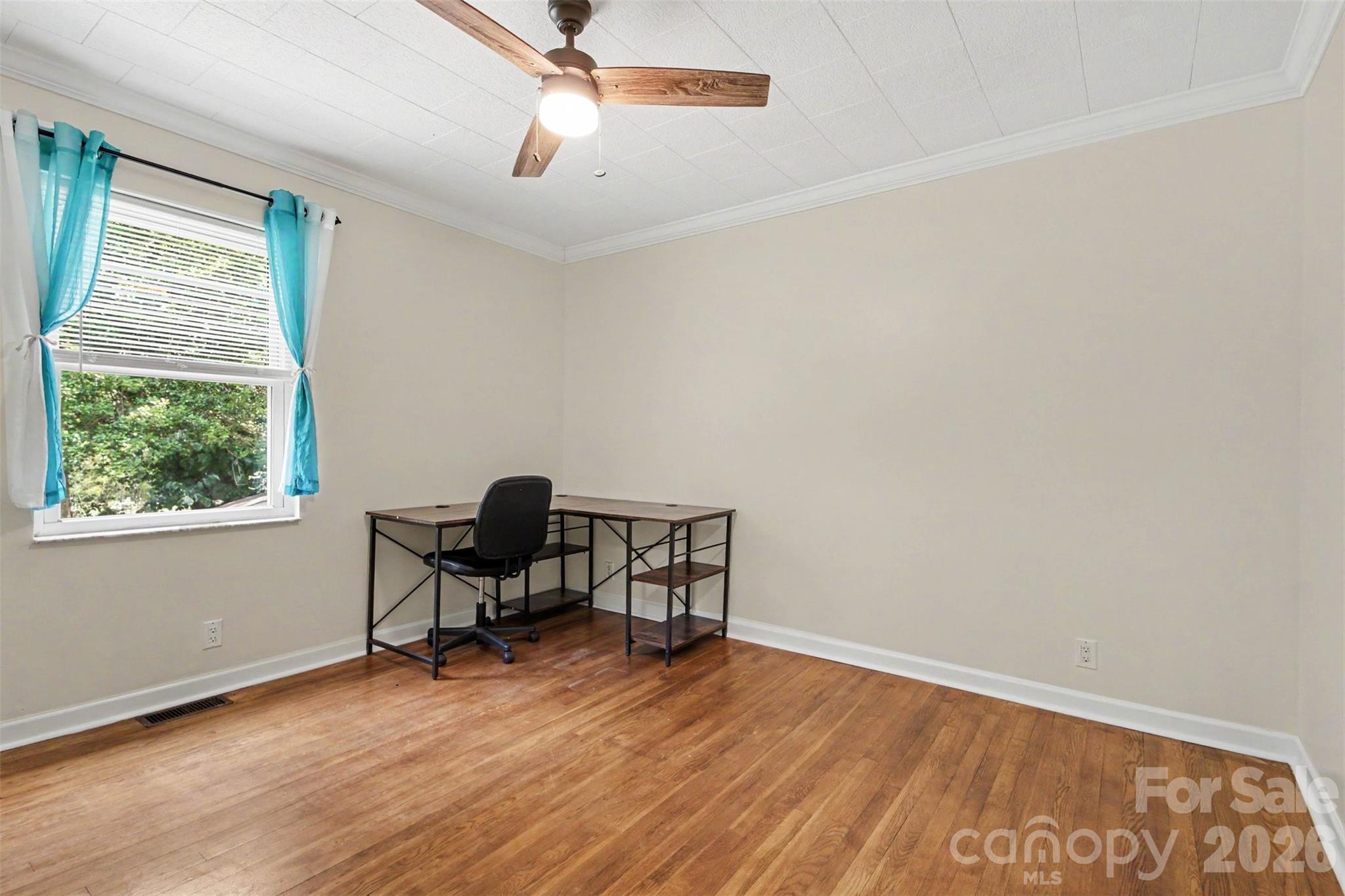 111 Cove Avenue Property Photo 12
