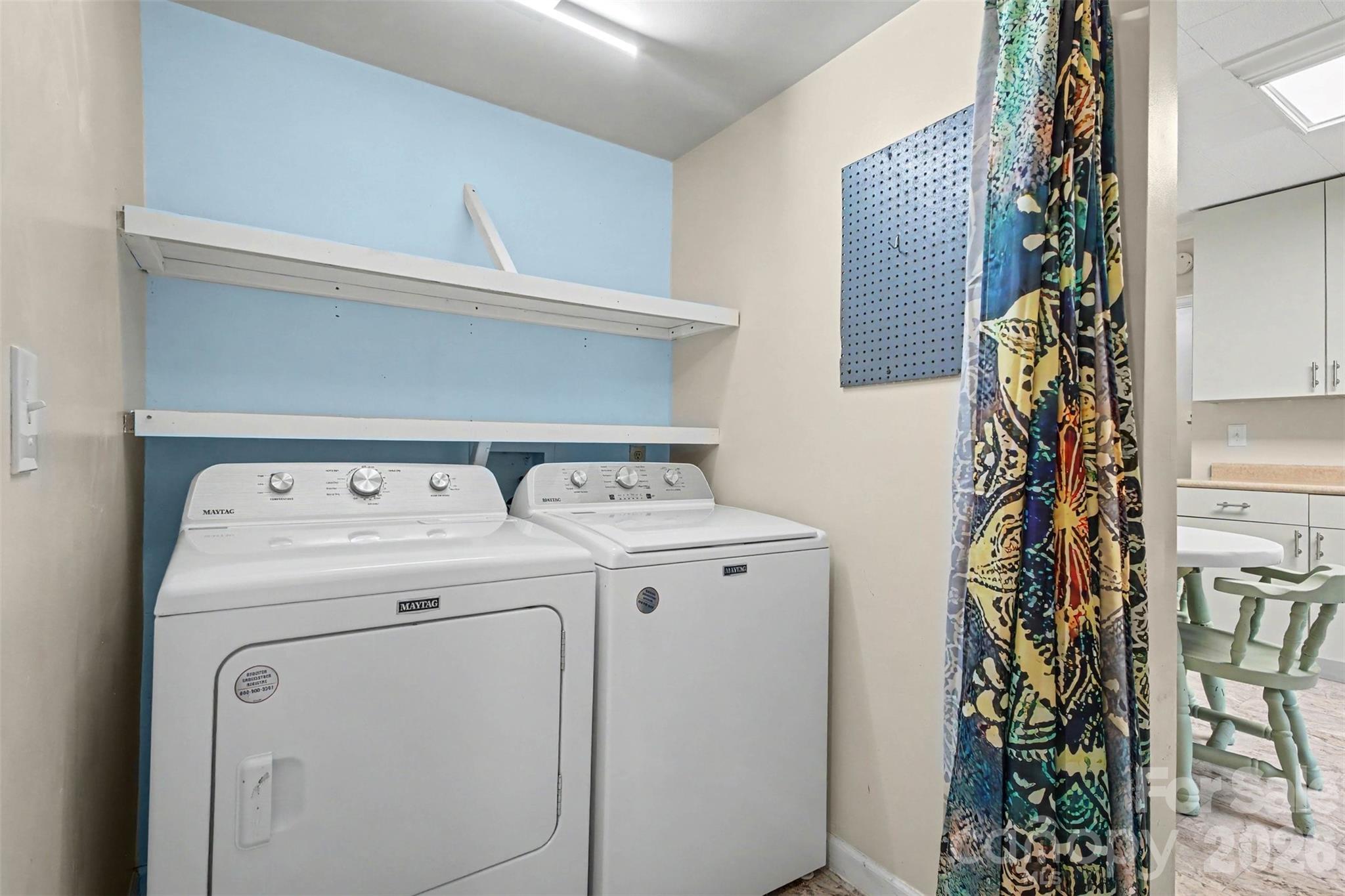 111 Cove Avenue Property Photo 17