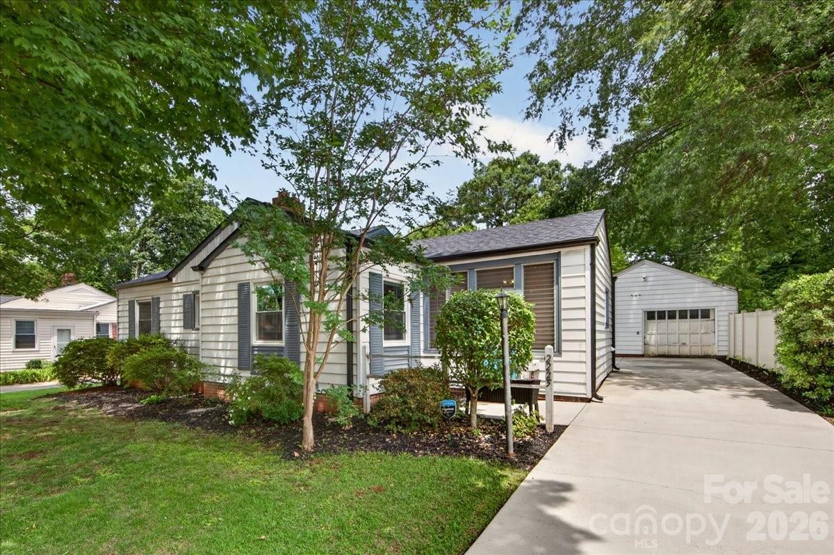 2225 Ashley Road Property Photo 1