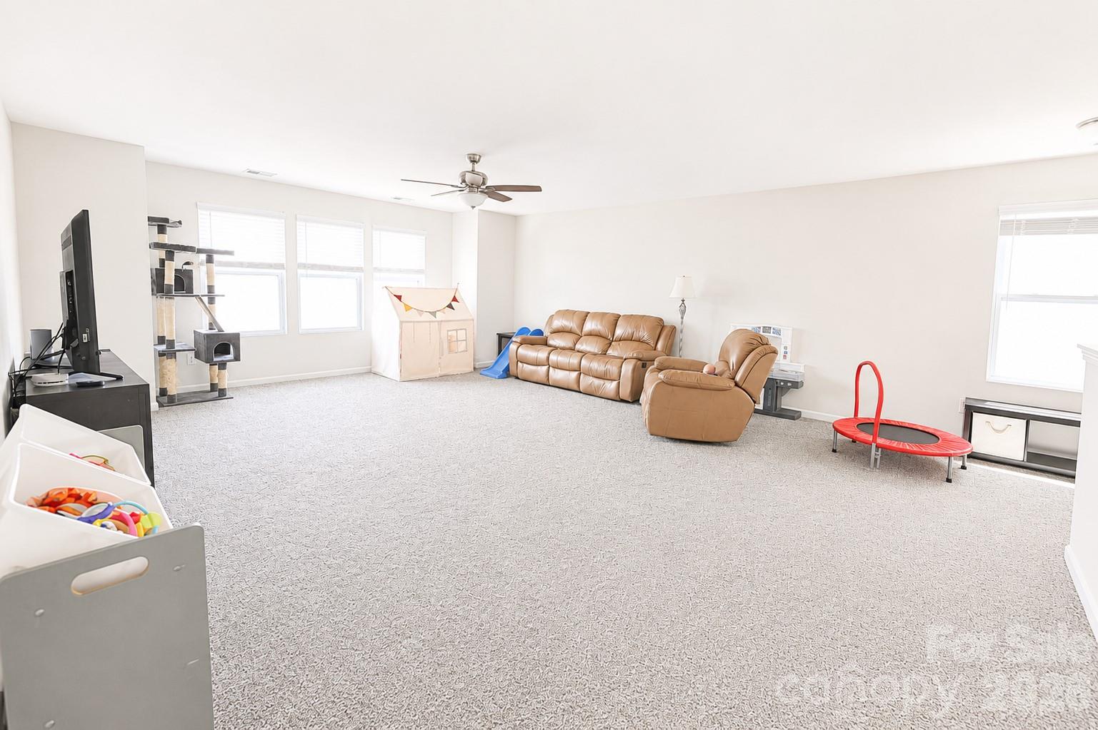 16033 Fieldstone Trace Property Photo 25