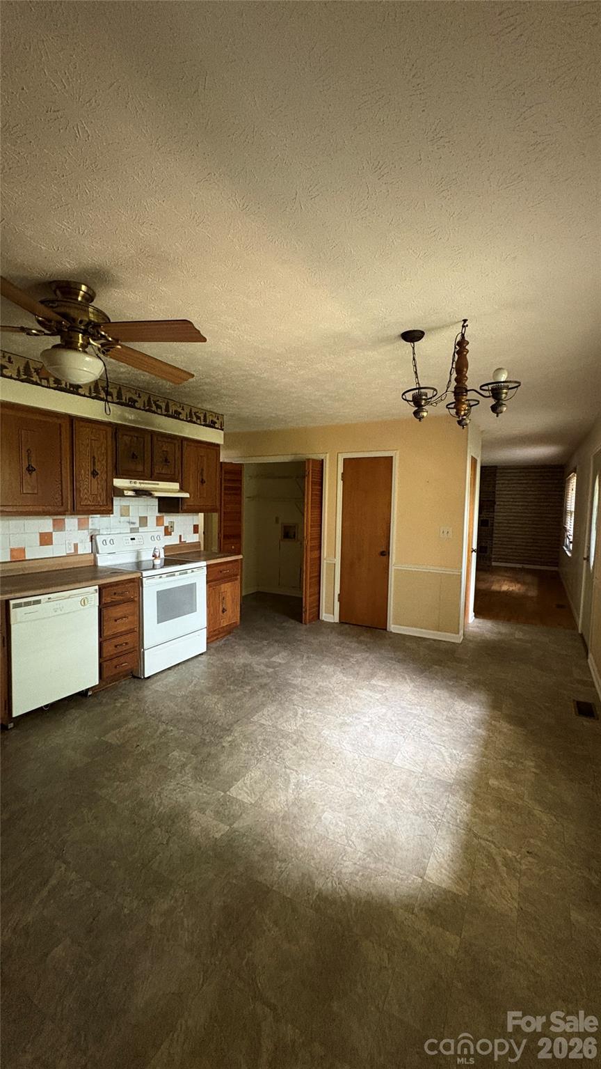 132 Haynes Street Property Photo 9