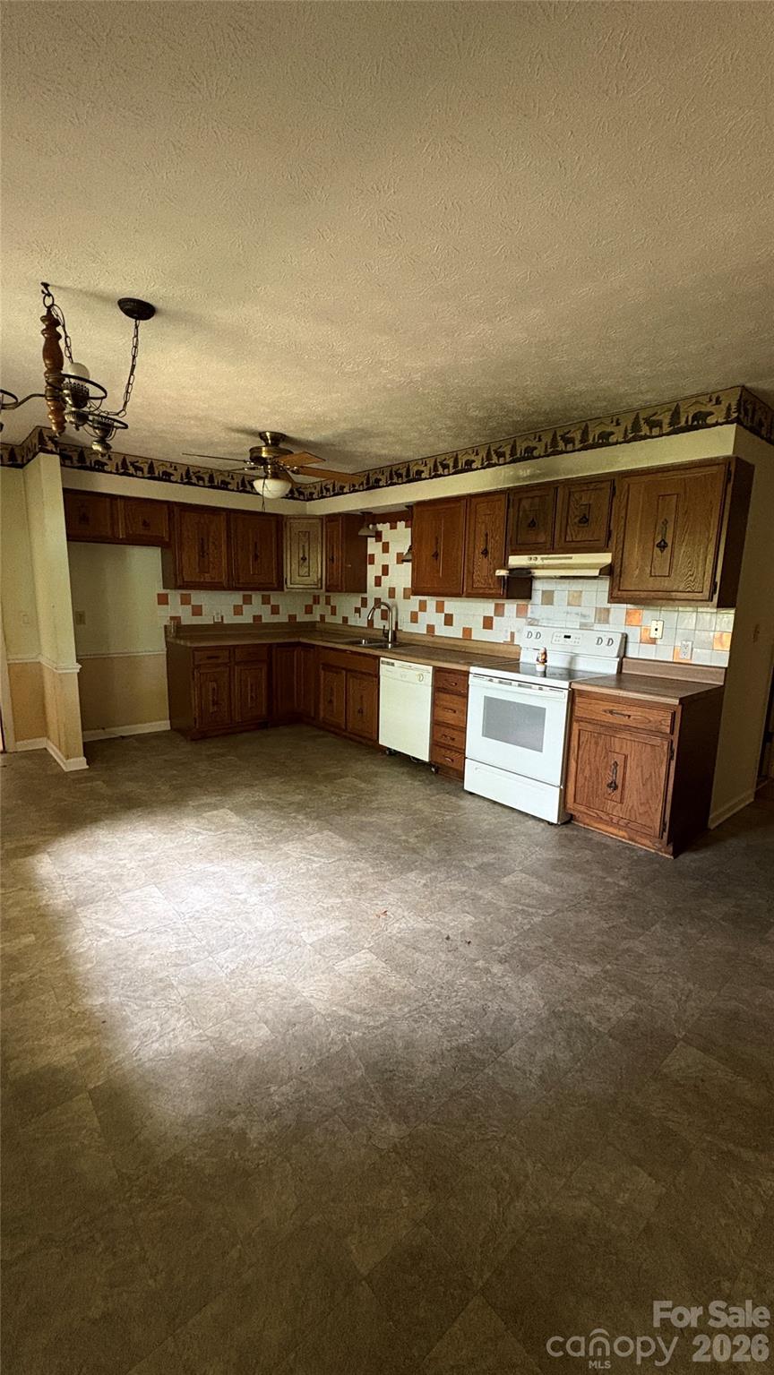 132 Haynes Street Property Photo 10