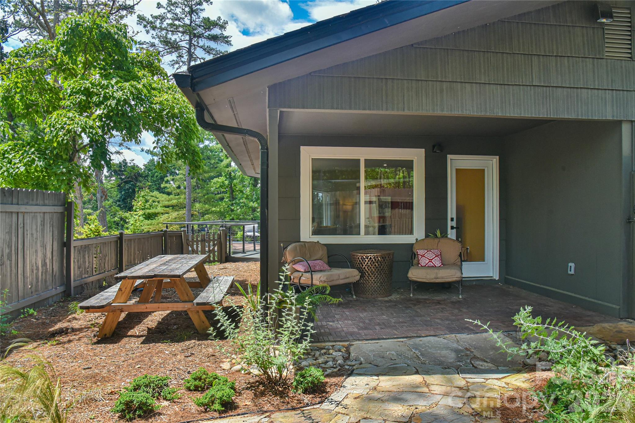 351 Windsor Road Property Photo 3