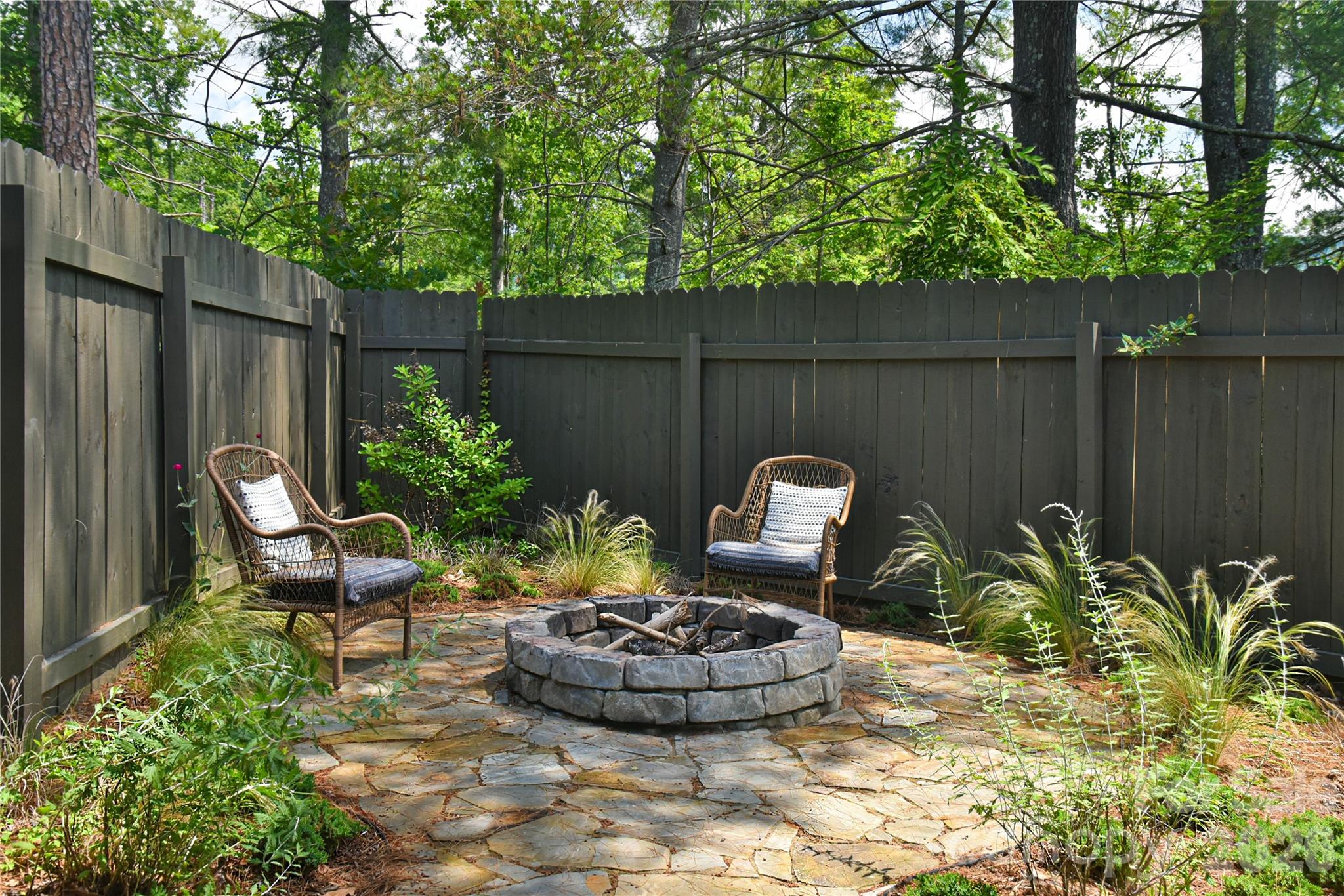 351 Windsor Road Property Photo 5