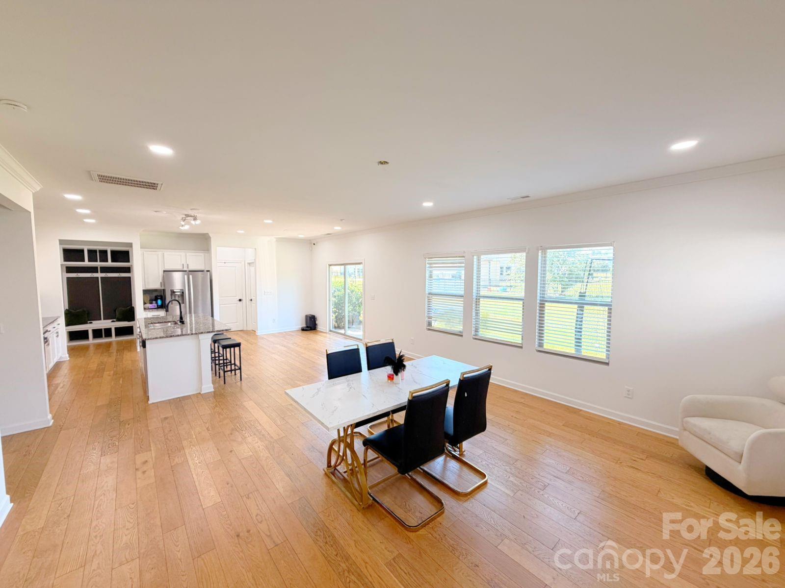 4314 Collingham Drive Property Photo 12