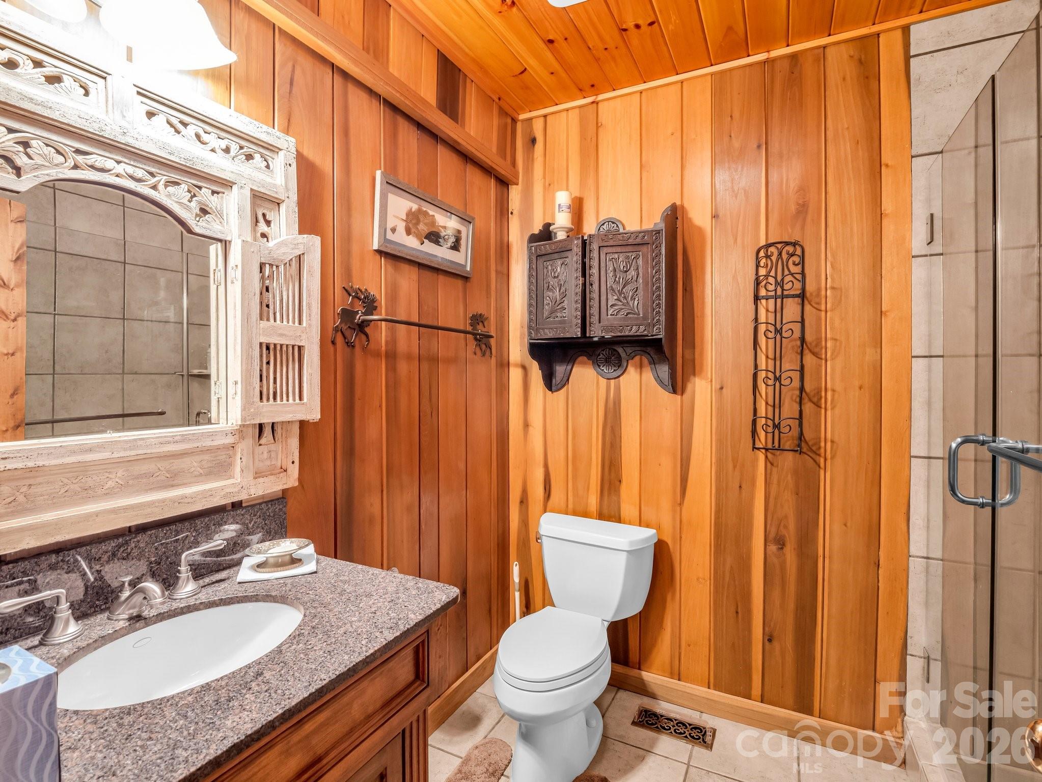 980 Mountain Forest Drive Property Photo 23