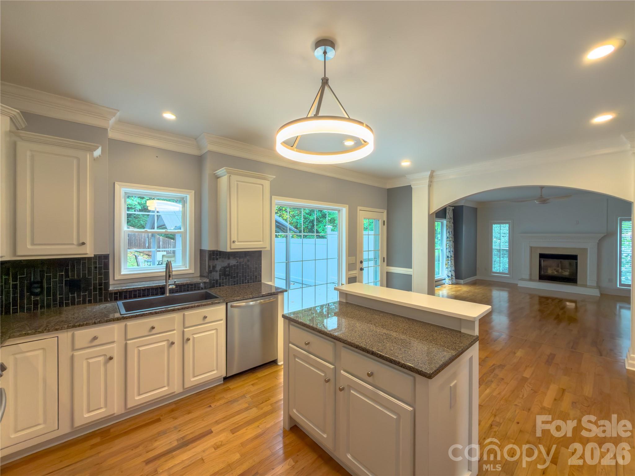 5780 Crown Terrace Property Photo 10