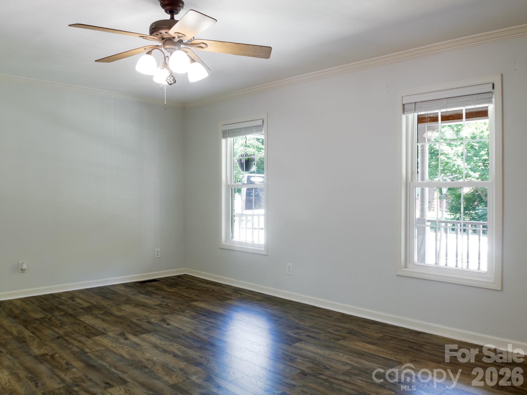 305 Imperial Way Property Photo 19