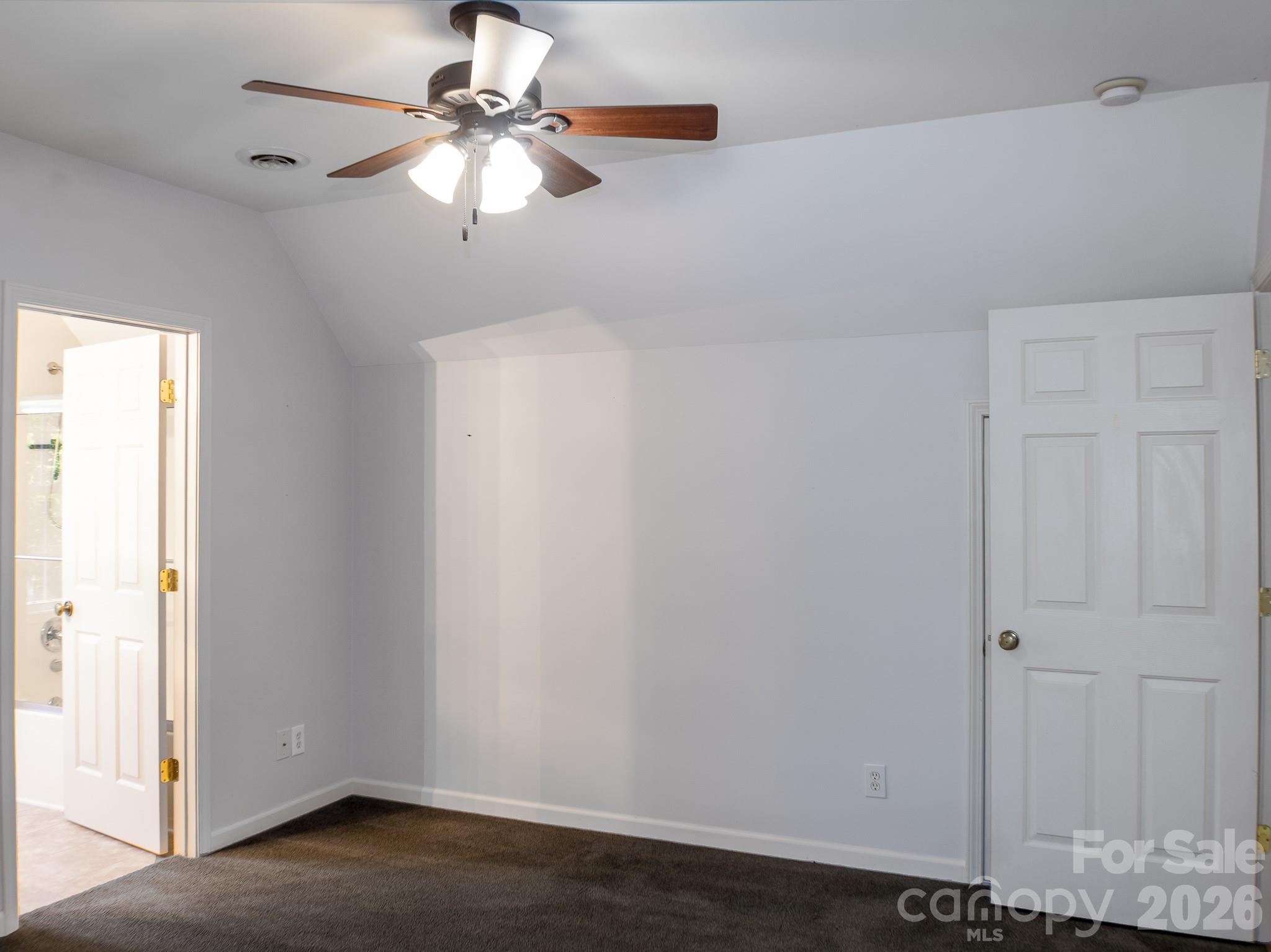 305 Imperial Way Property Photo 27