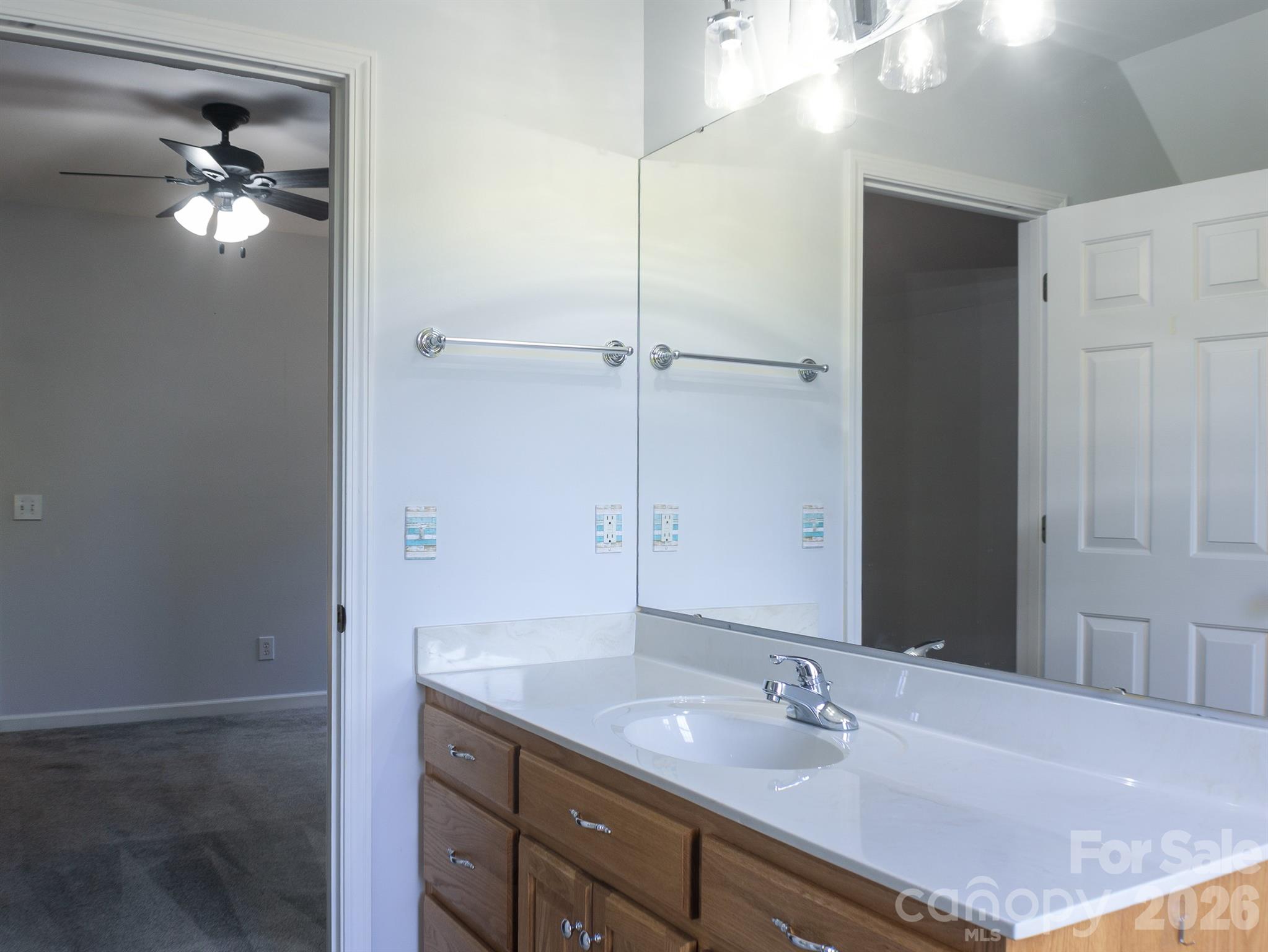305 Imperial Way Property Photo 31