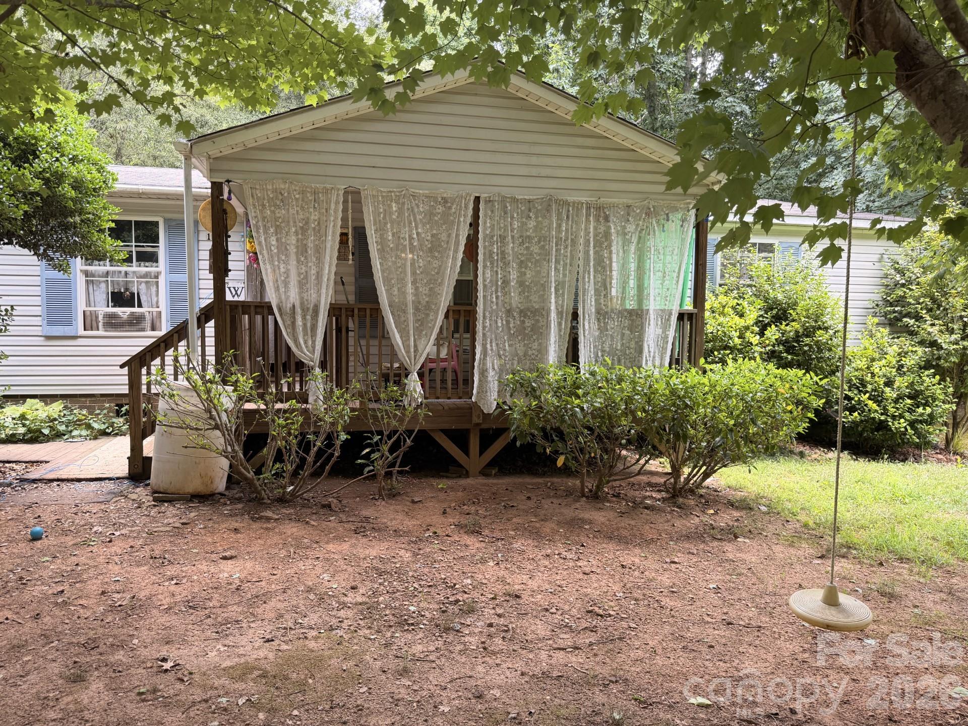115 Stampede Drive Property Photo 1