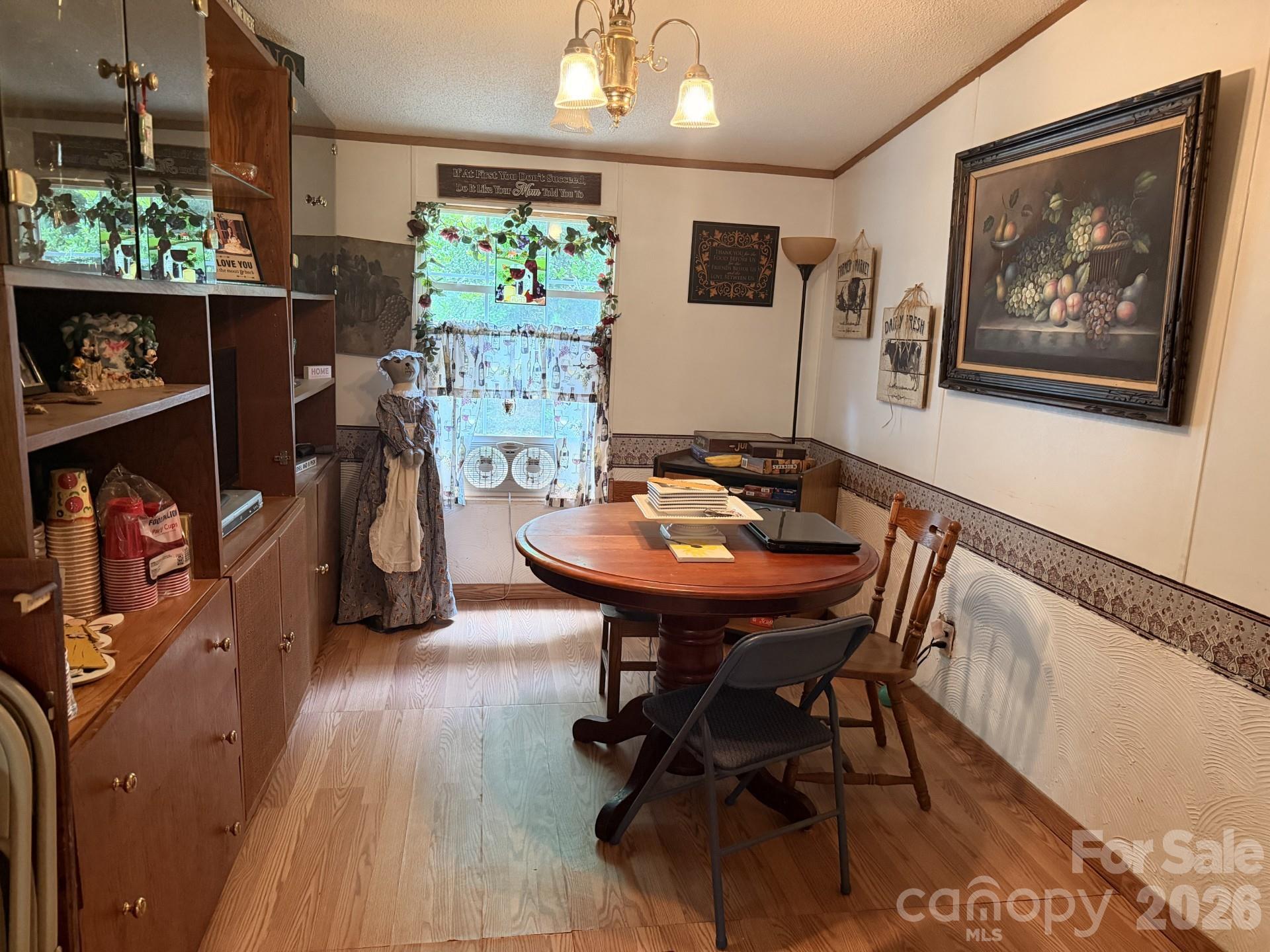 115 Stampede Drive Property Photo 8