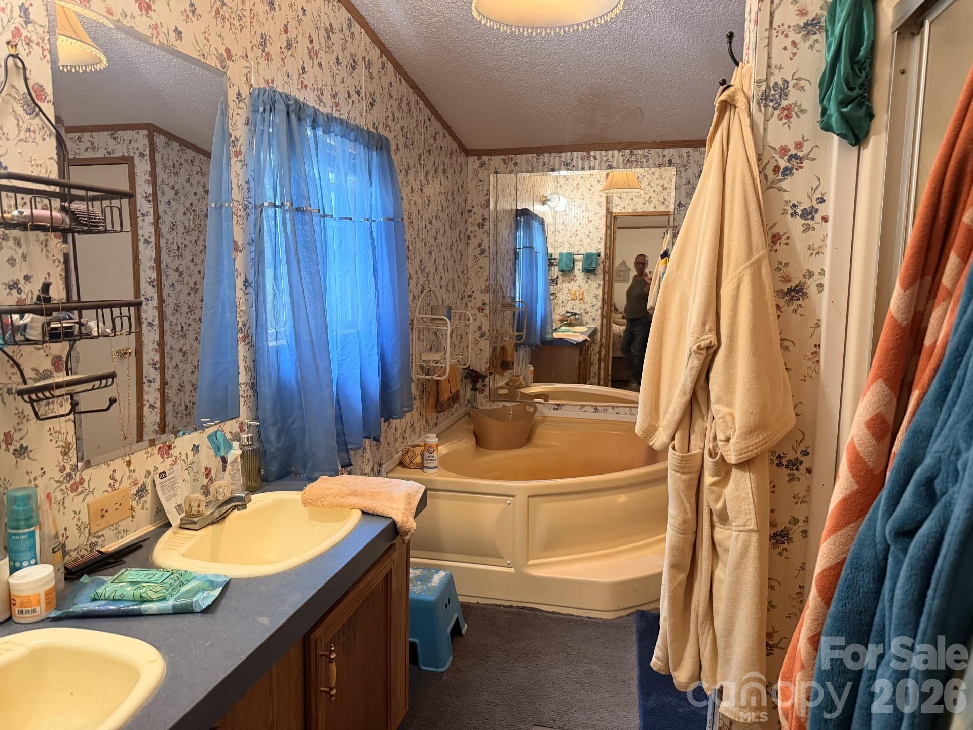 115 Stampede Drive Property Photo 10