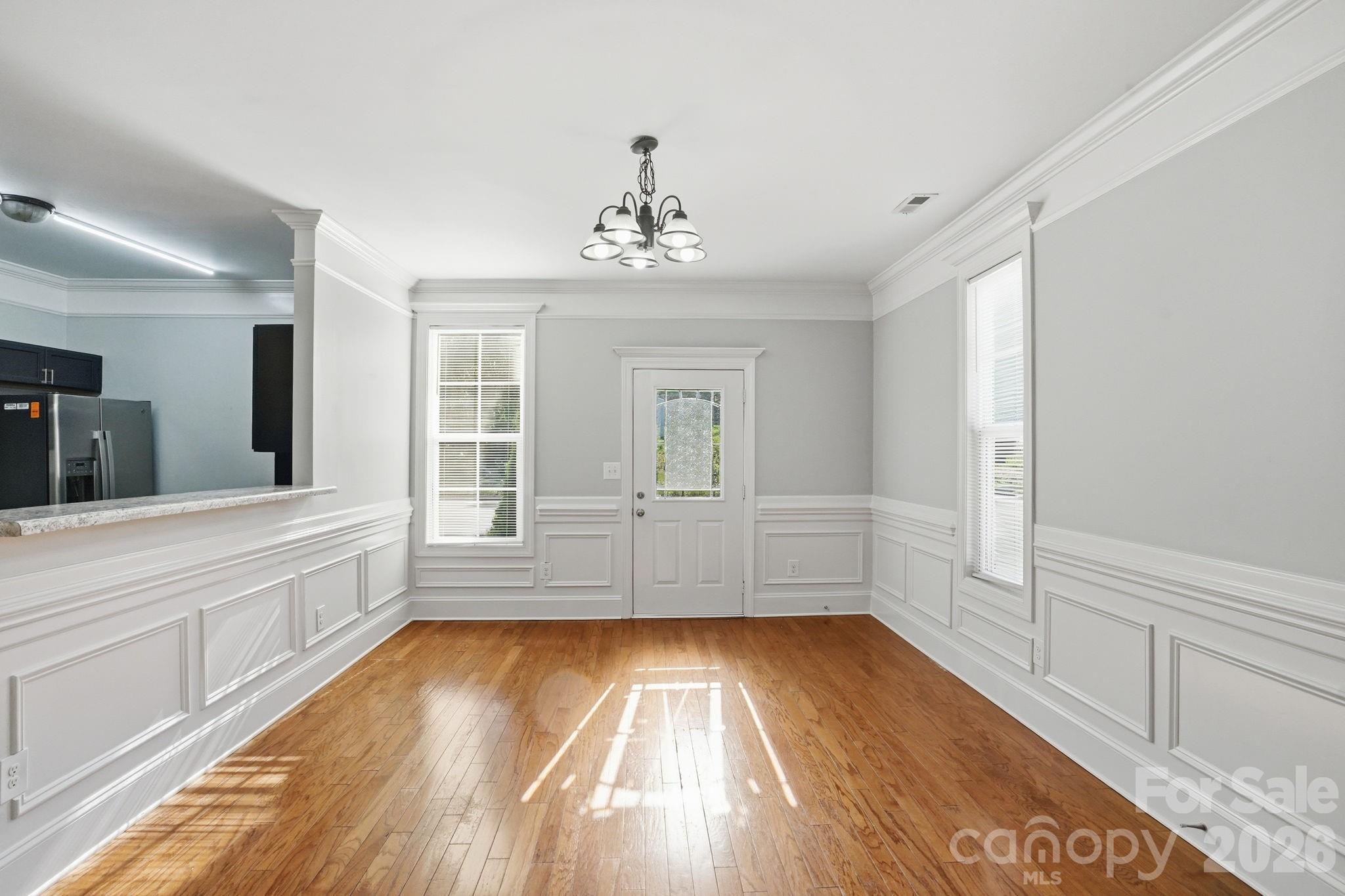 411 W Sullivan Street Property Photo 7