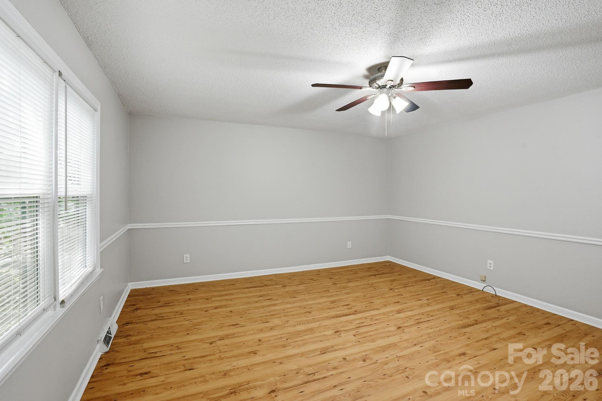 411 W Sullivan Street Property Photo 9