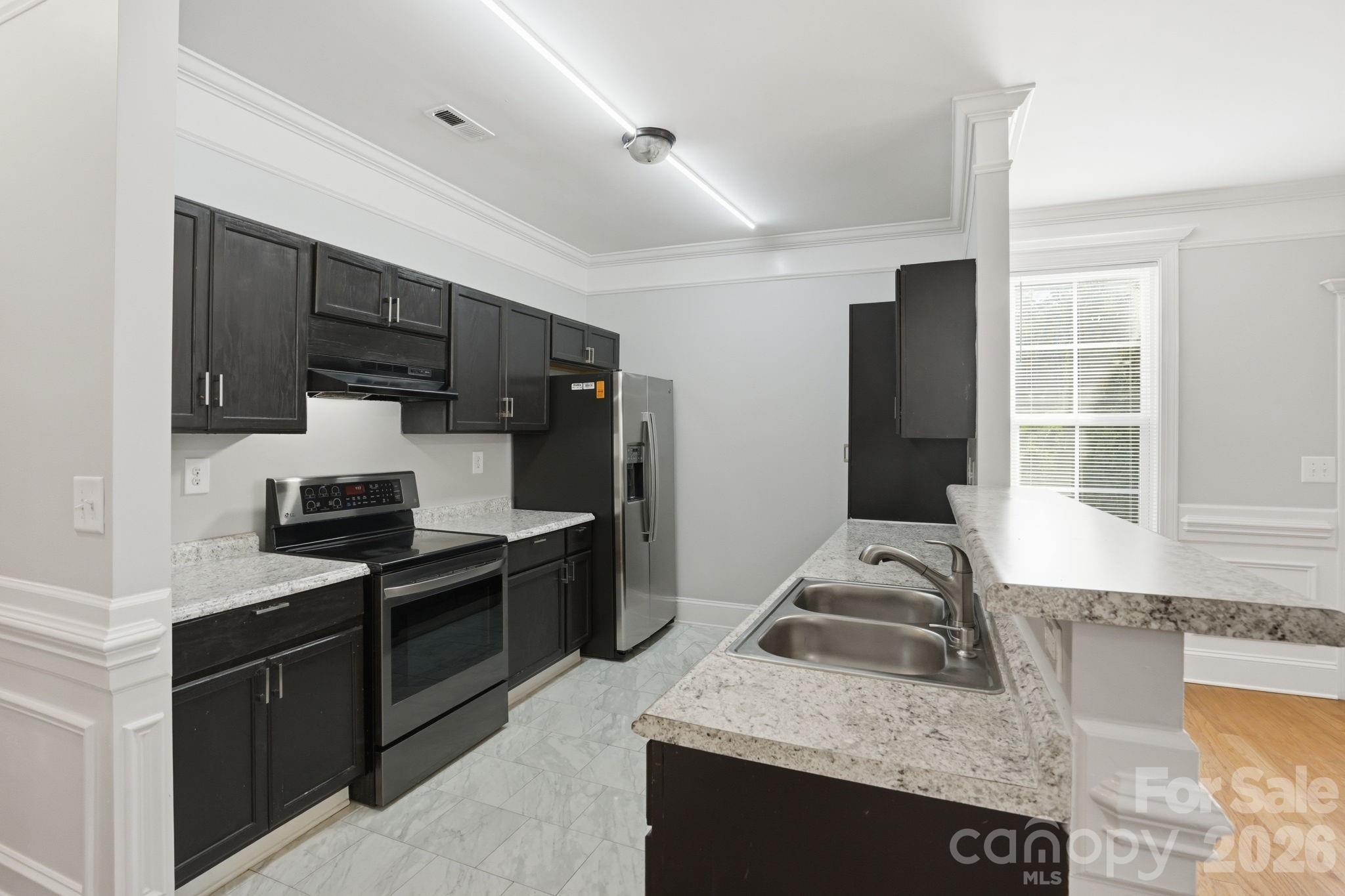 411 W Sullivan Street Property Photo 17
