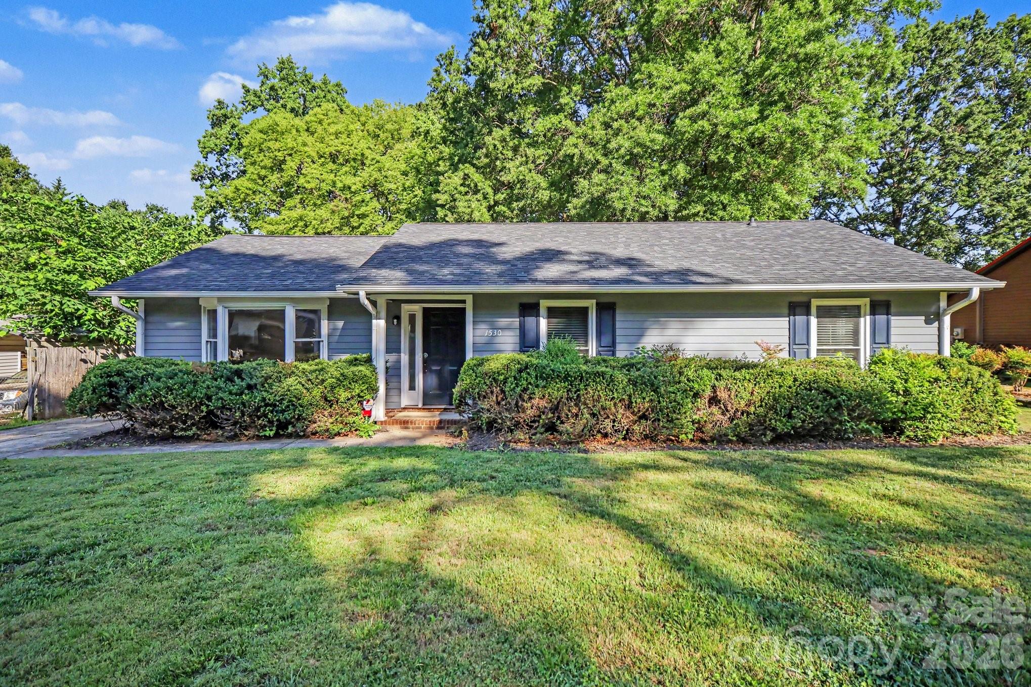 1530 Teddington Drive Property Photo 1