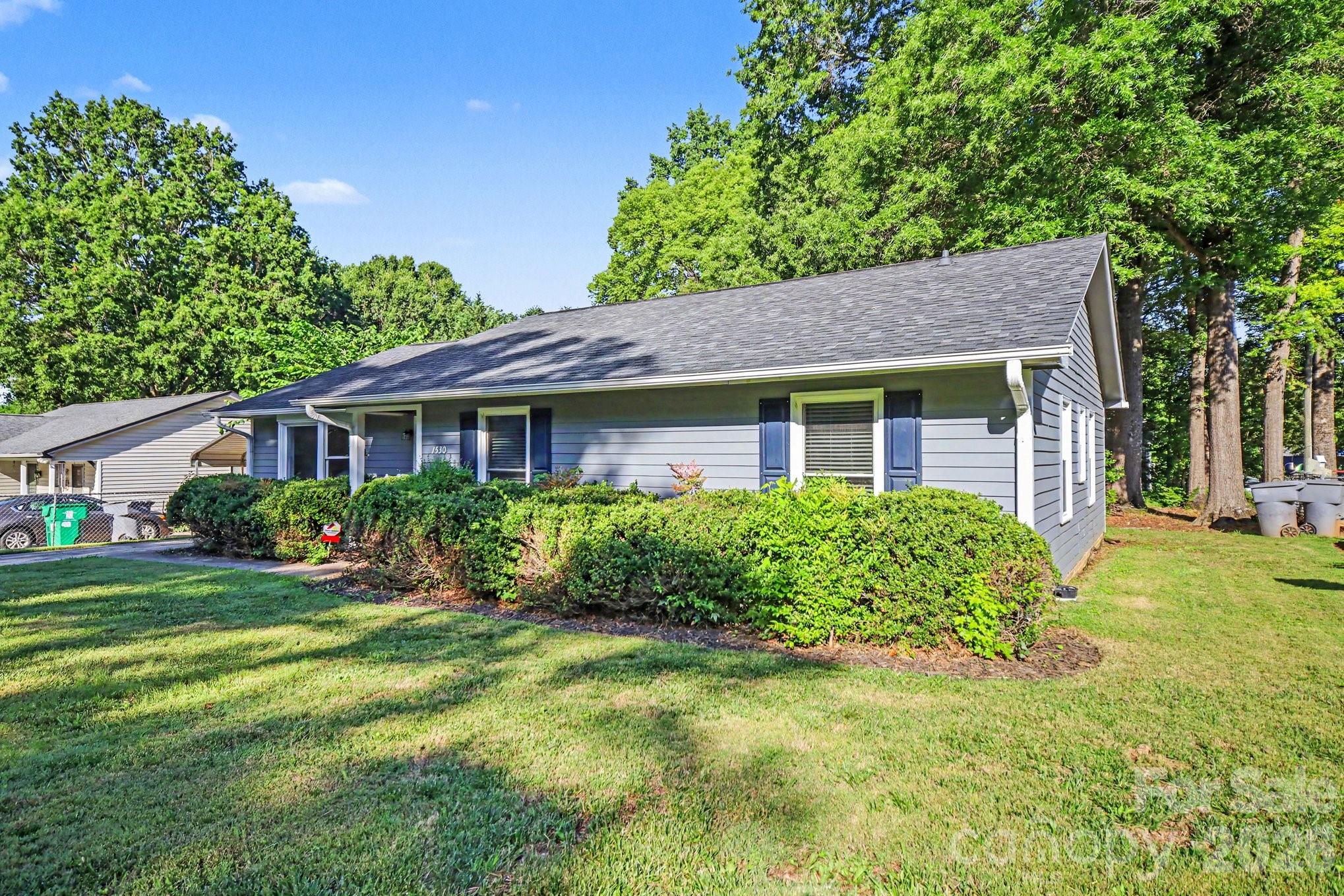 1530 Teddington Drive Property Photo 4