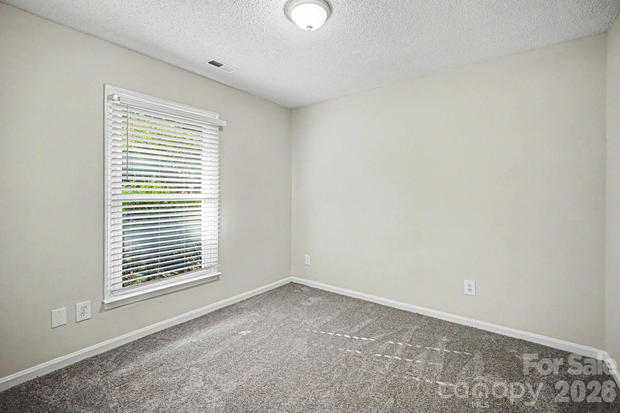 1530 Teddington Drive Property Photo 18