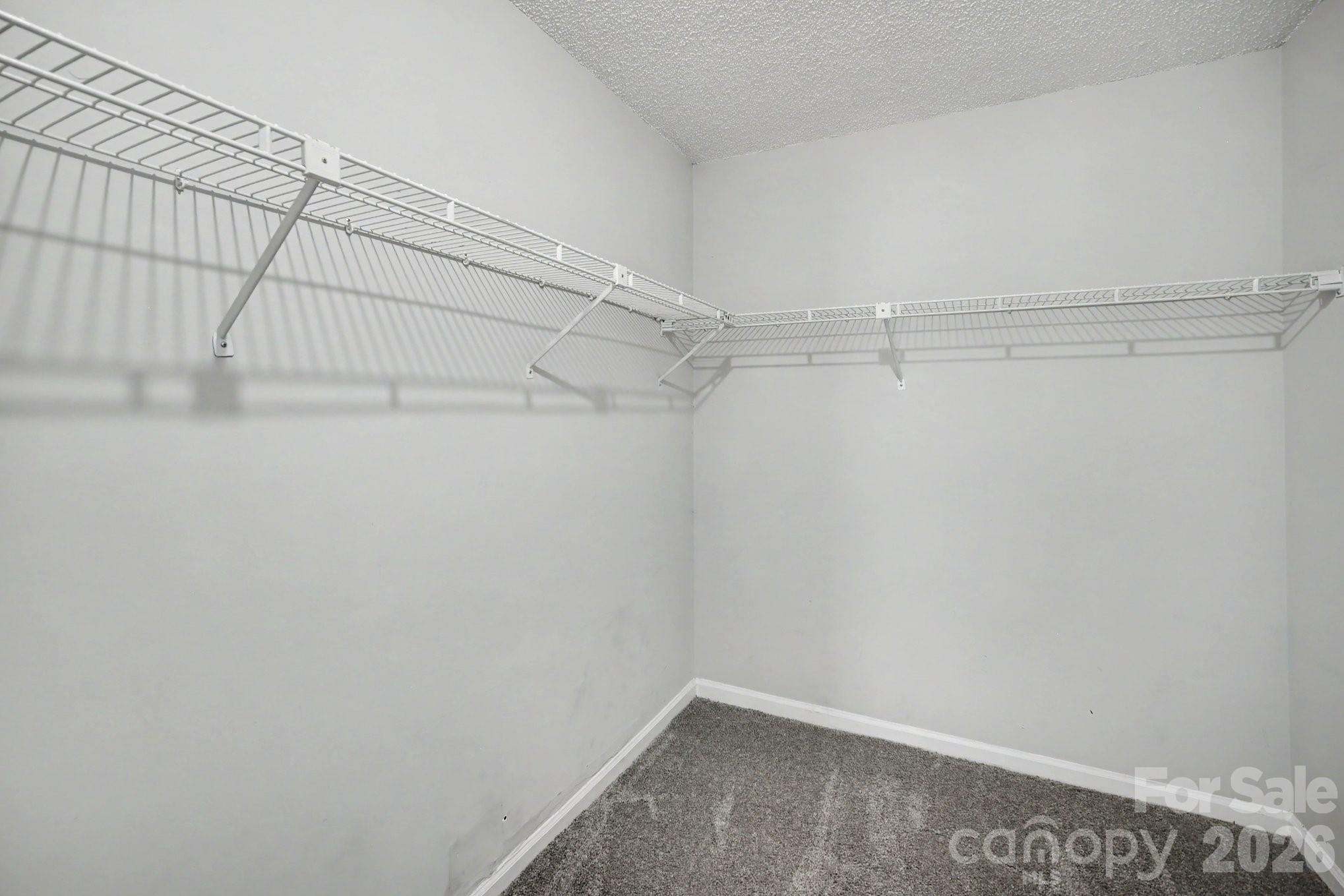 1530 Teddington Drive Property Photo 19