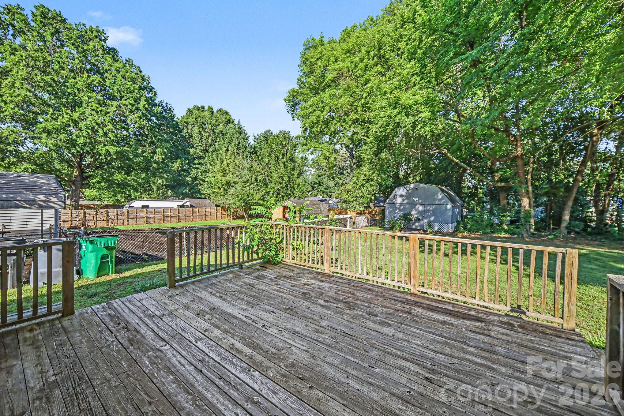 1530 Teddington Drive Property Photo 20