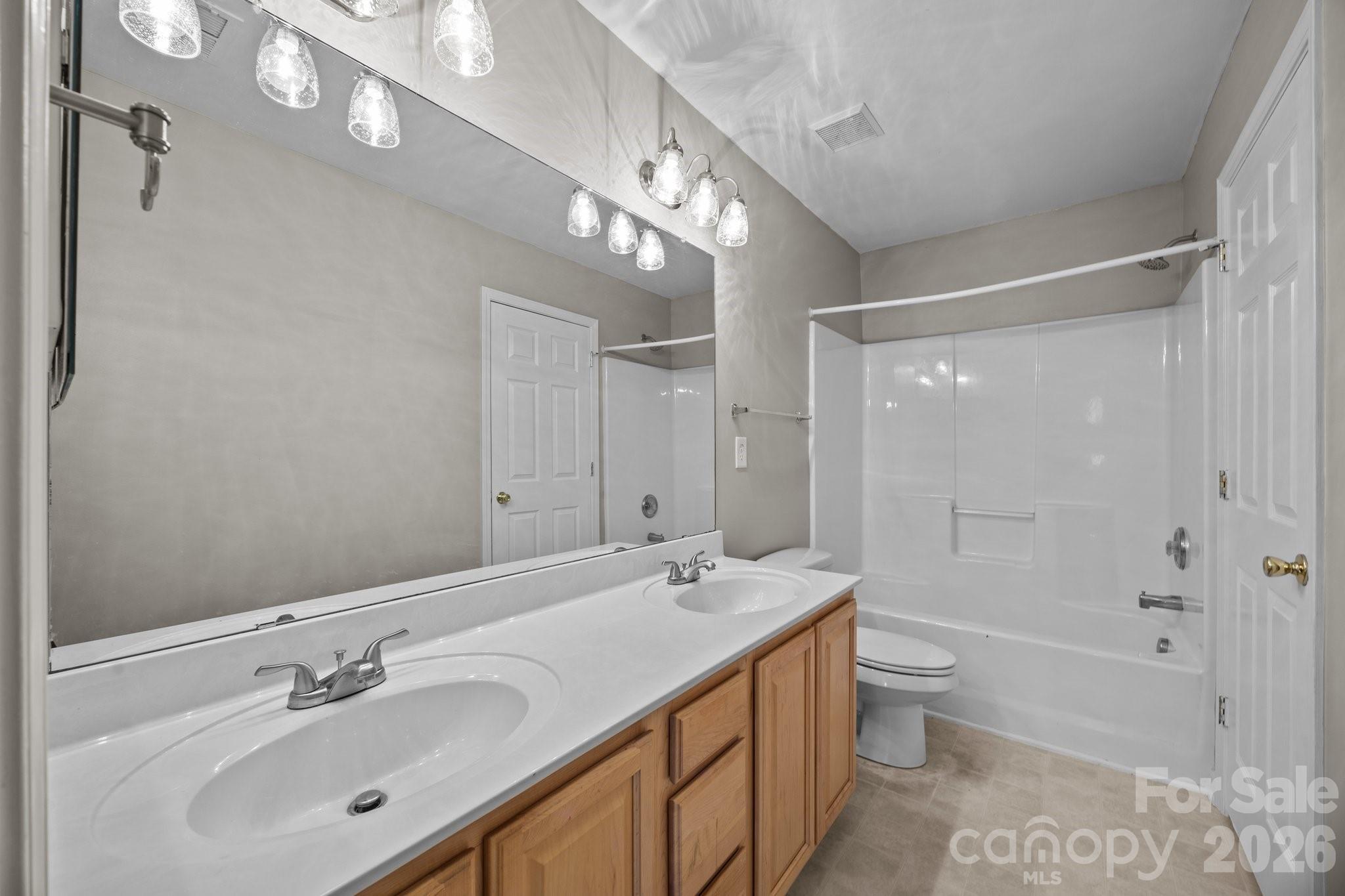 8230 Rudolph Road Property Photo 7