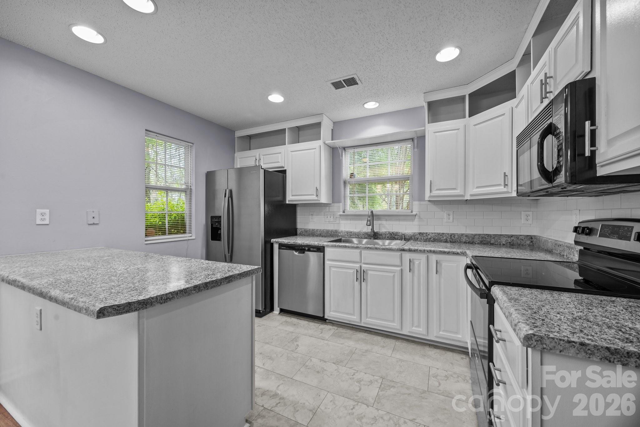 8230 Rudolph Road Property Photo 17