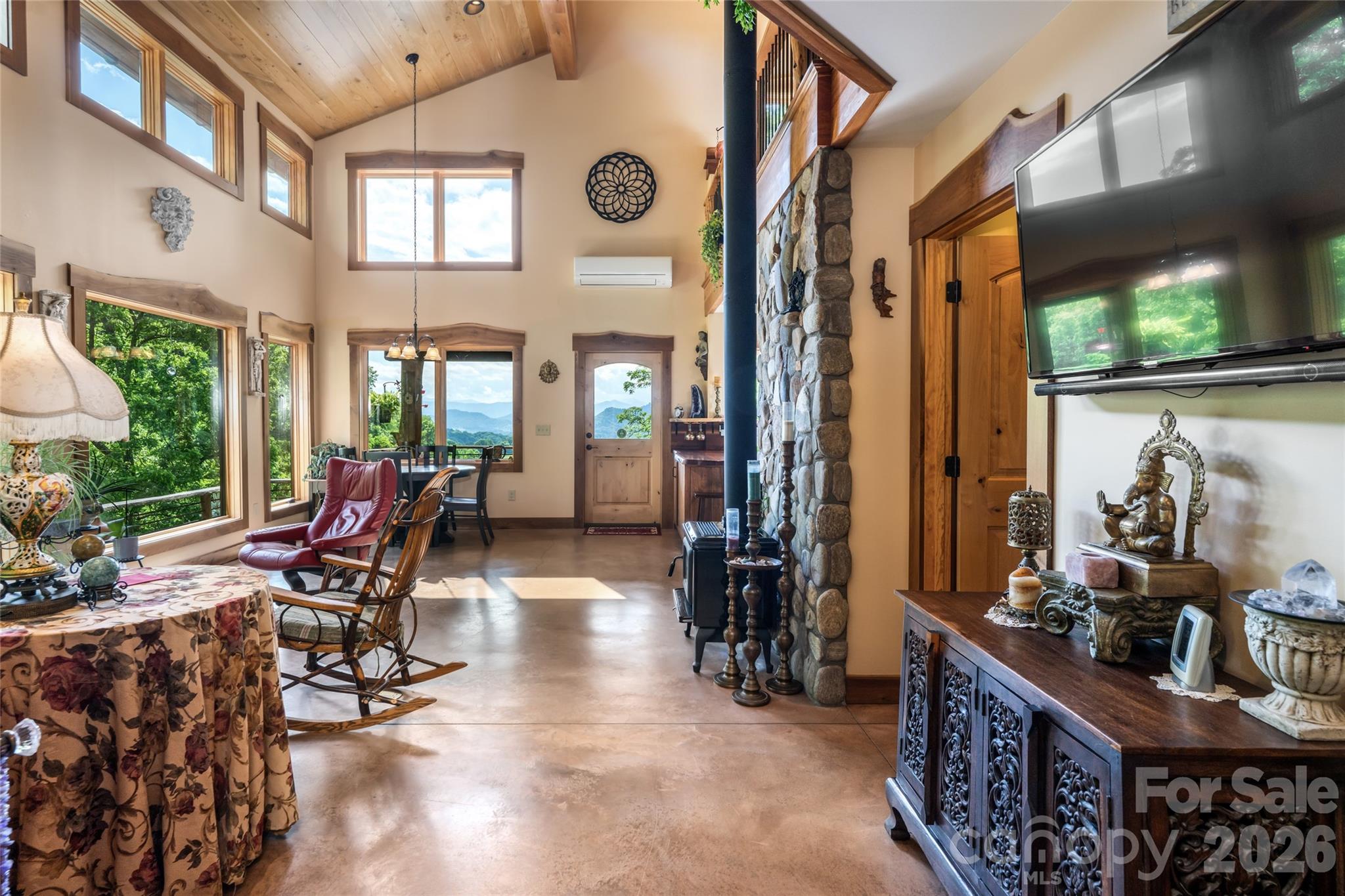 217 Natures Rest Lane Property Photo 8