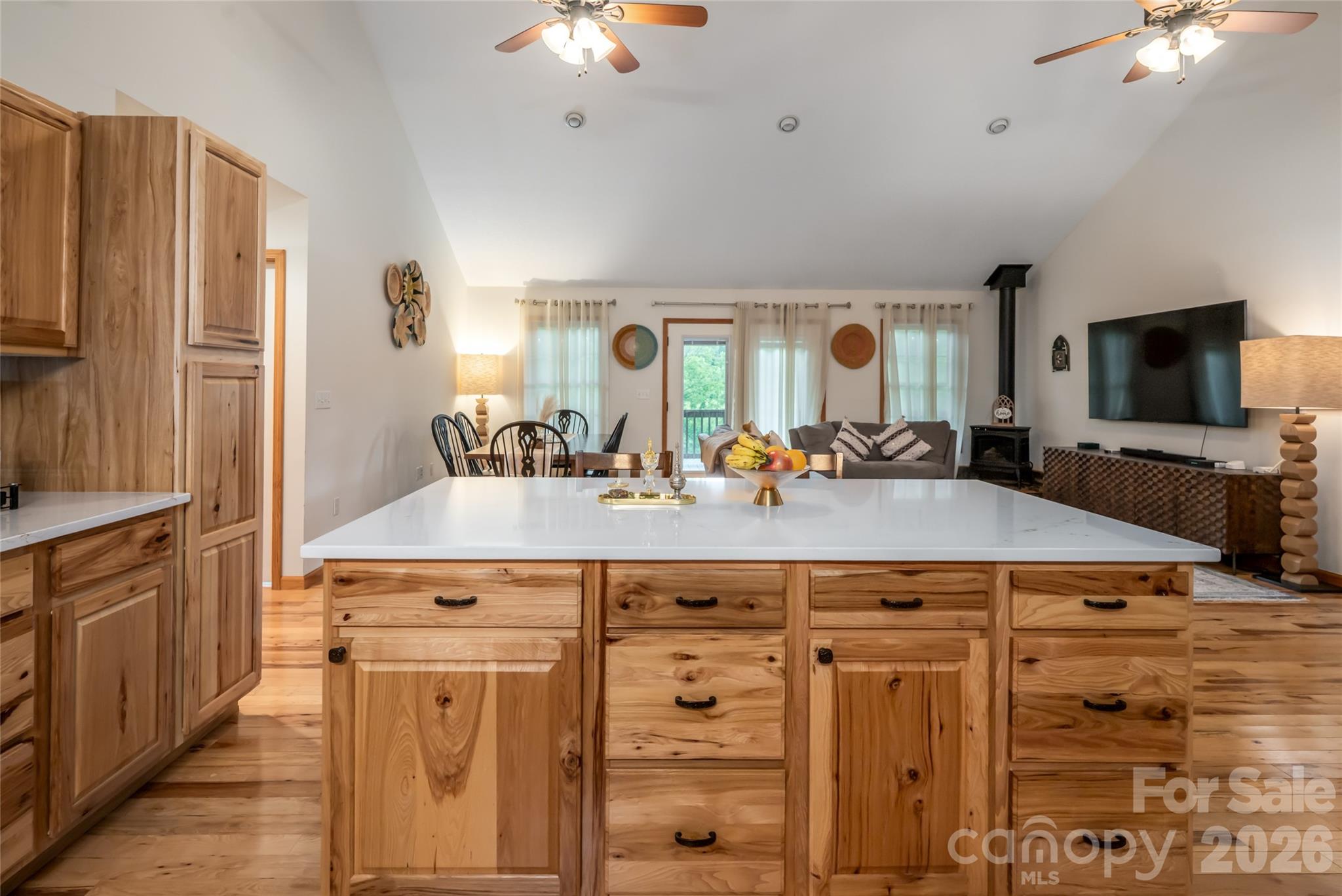 980 S River Road Property Photo 19