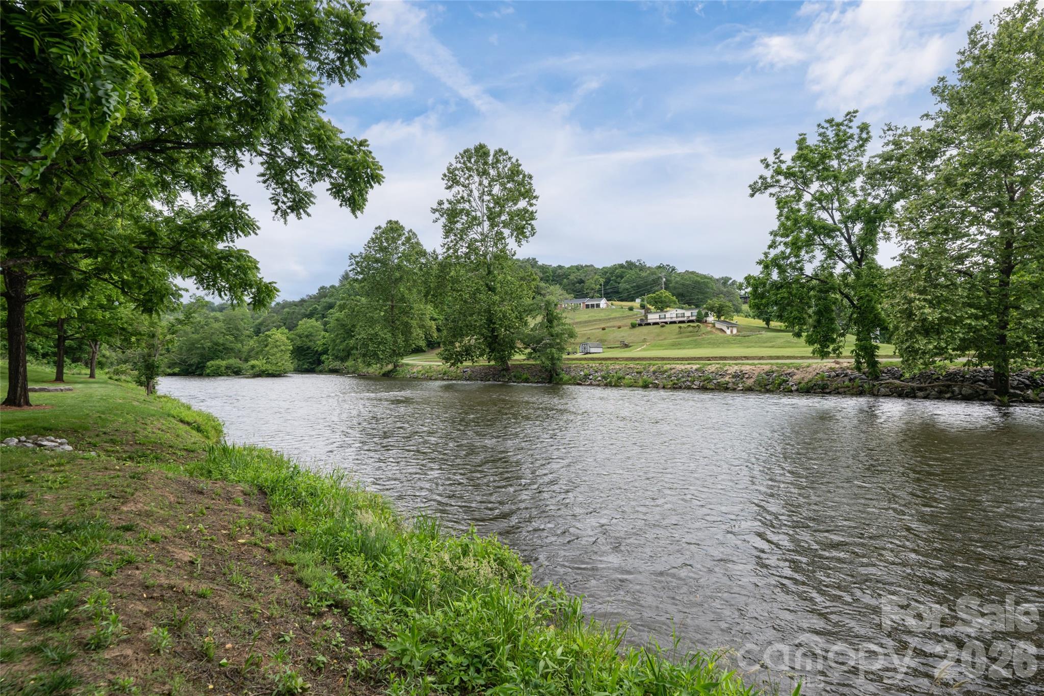 980 S River Road Property Photo 37