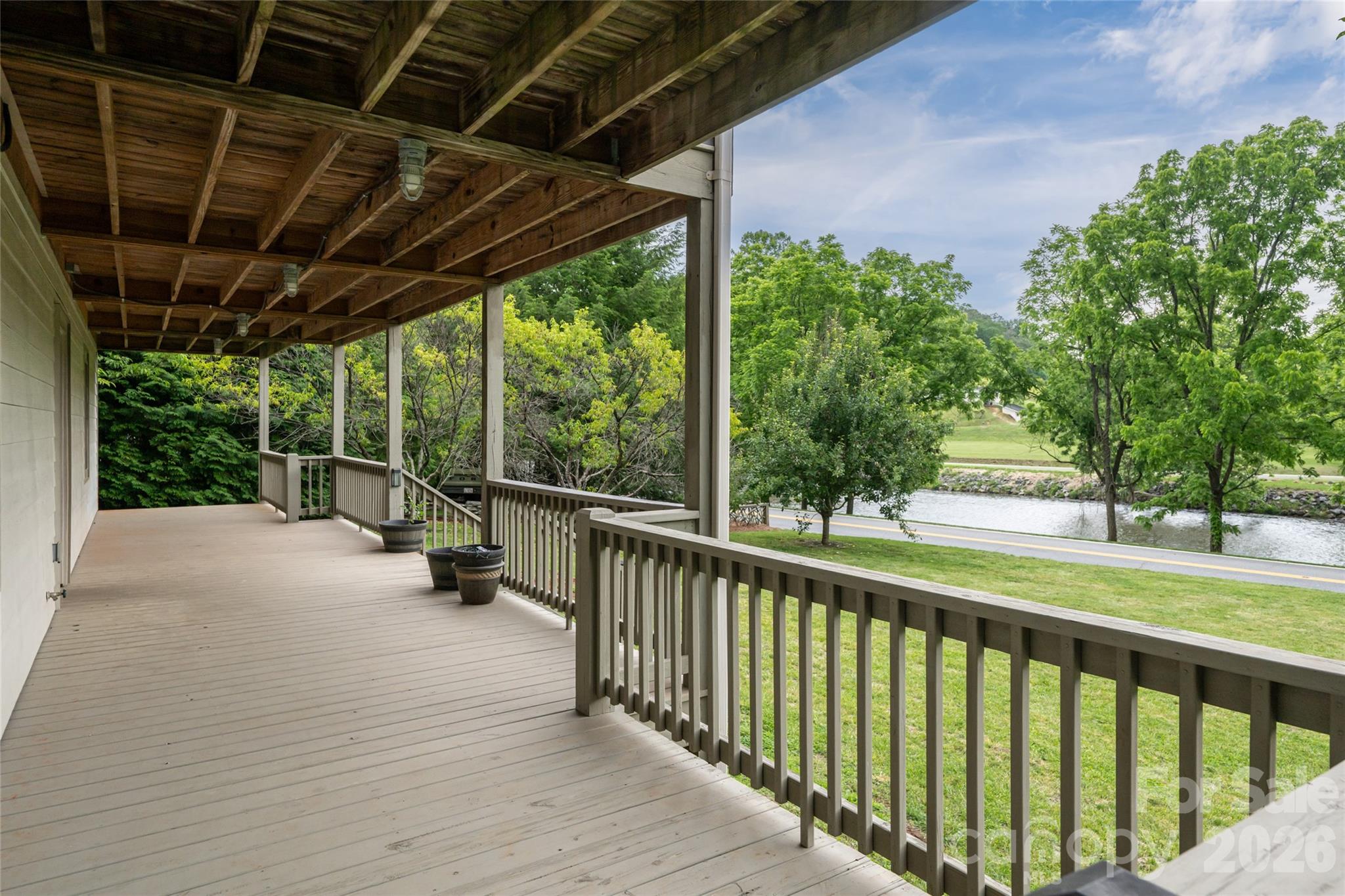 980 S River Road Property Photo 39