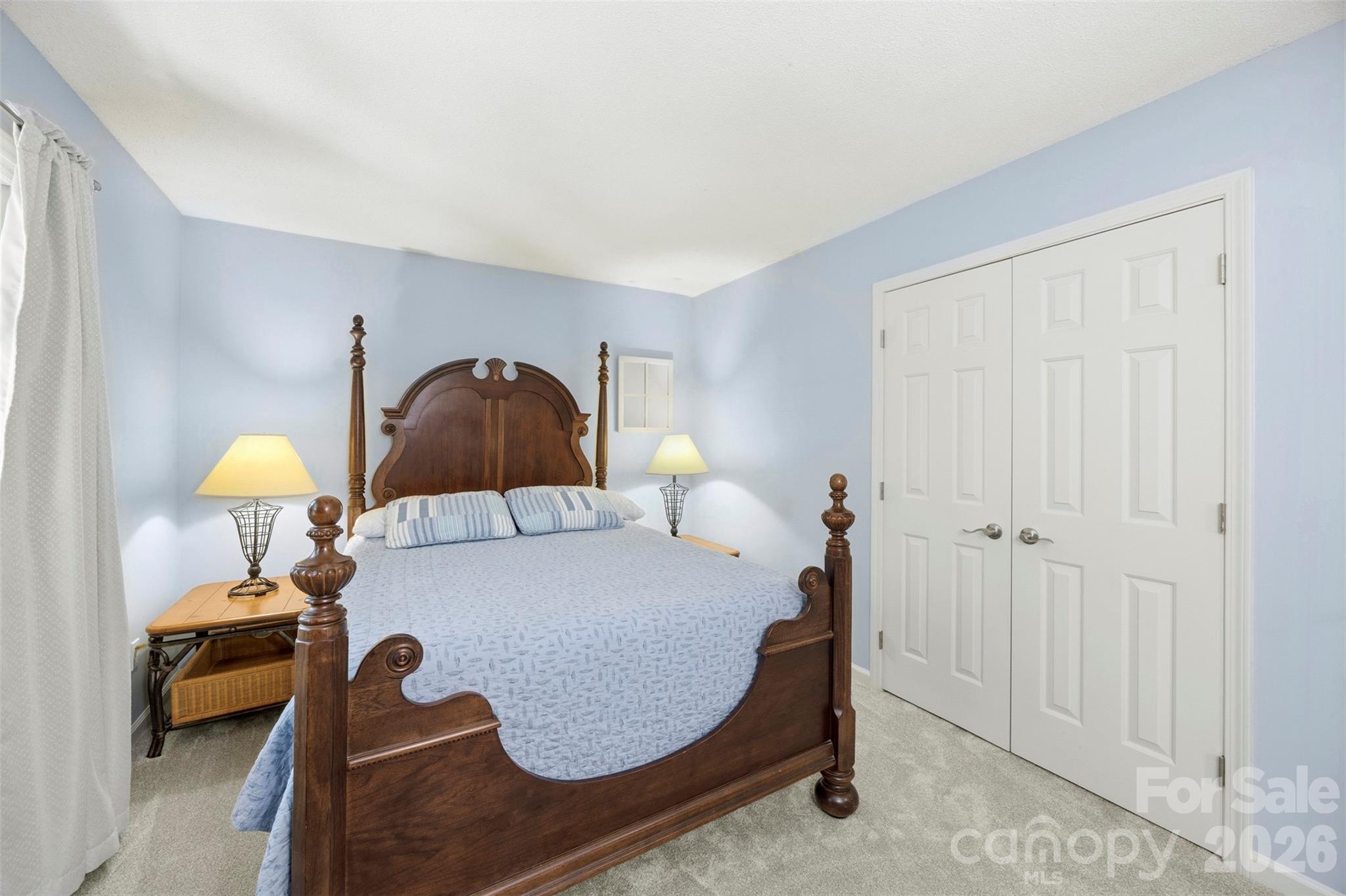 2106 Kings Drive Property Photo 26