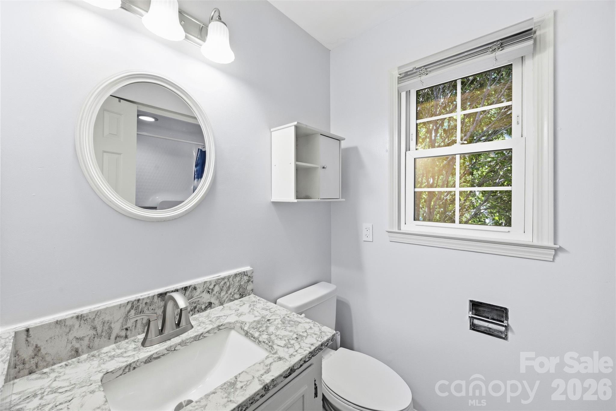 2106 Kings Drive Property Photo 27