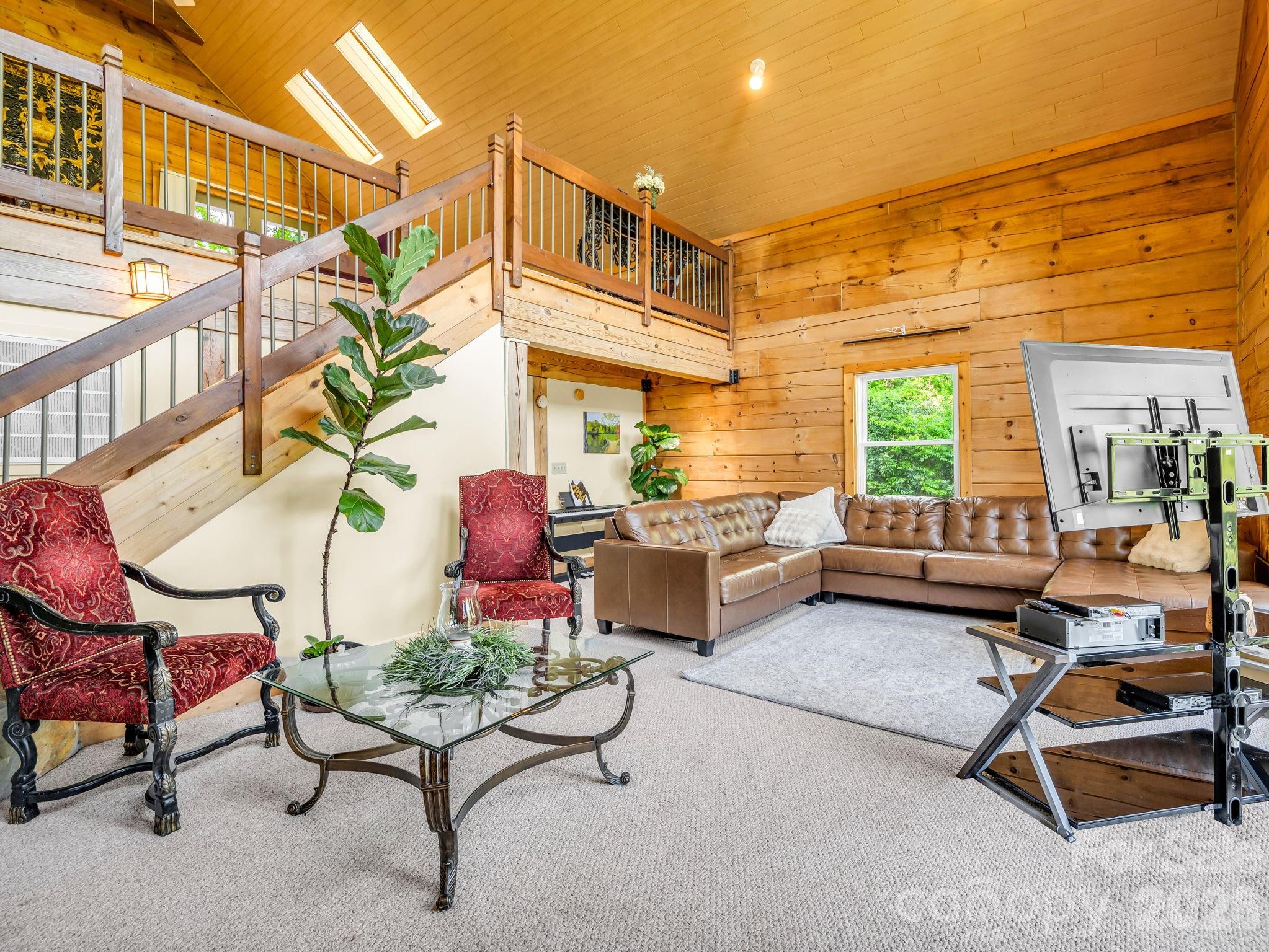 247 Woods Road Property Photo 9