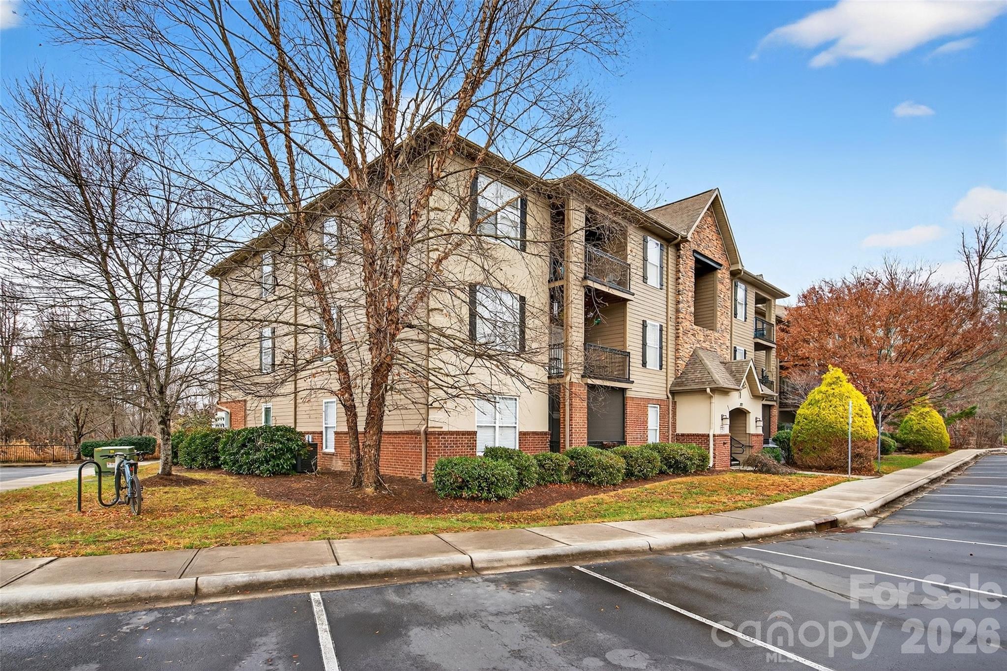 202 Brickton Village Circle 201 Property Photo 2