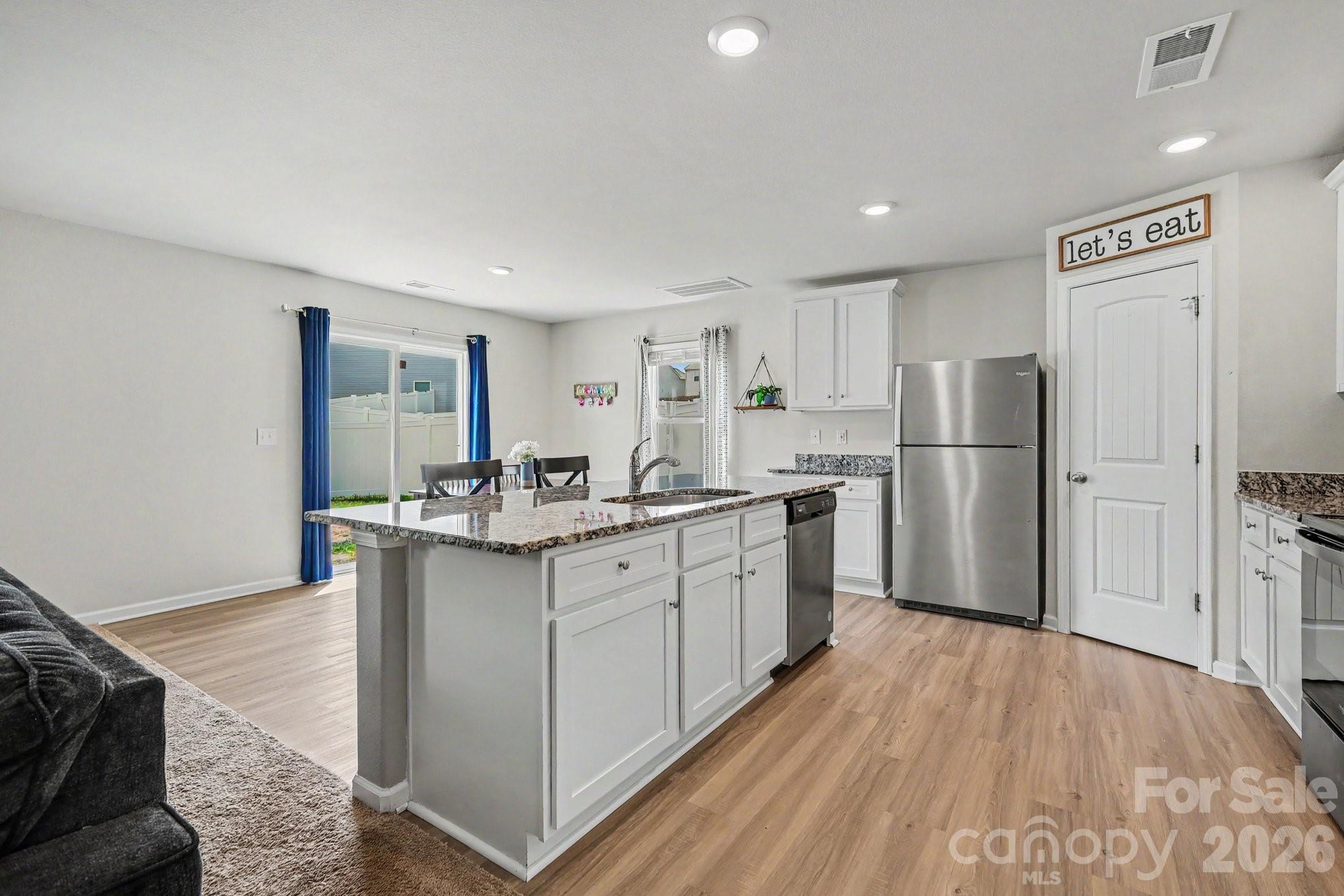 562 Lamorak Place Property Photo 8