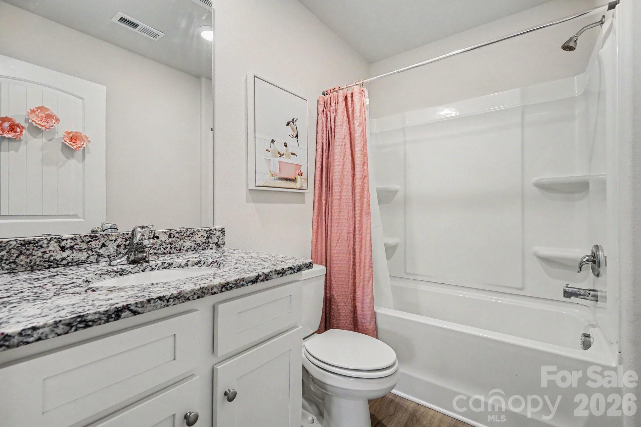 562 Lamorak Place Property Photo 15