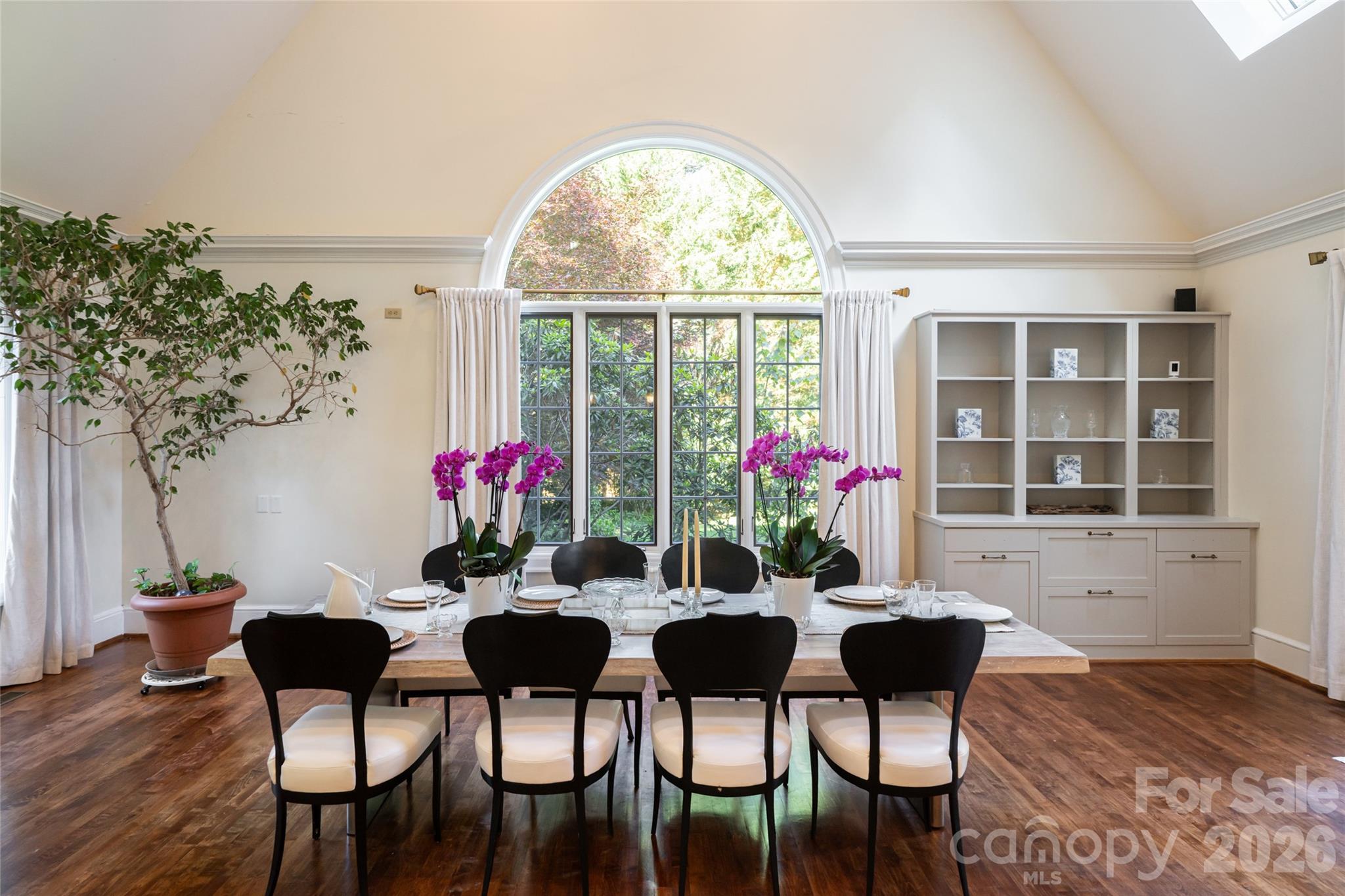 334 Vanderbilt Road Property Photo 12