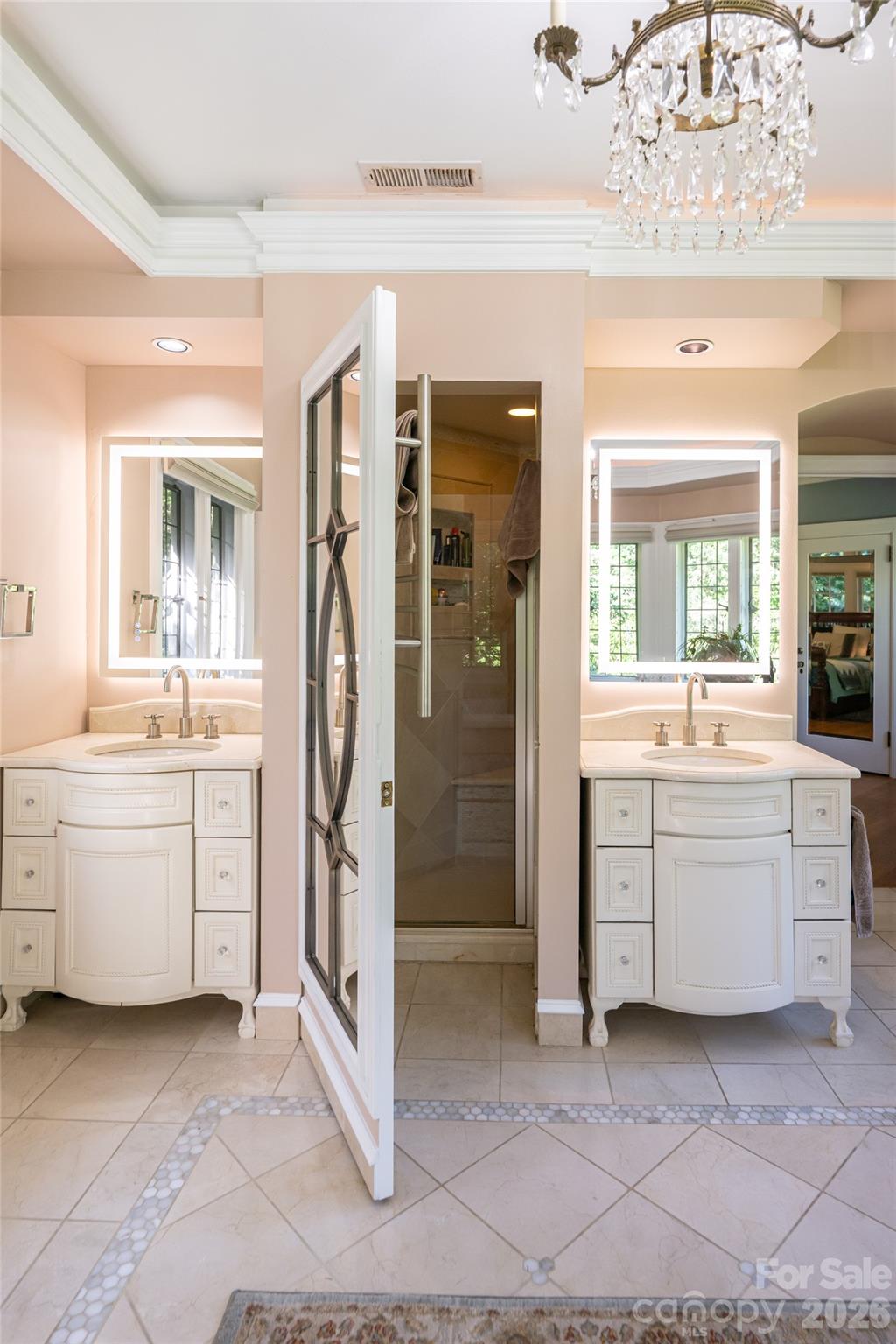 334 Vanderbilt Road Property Photo 26