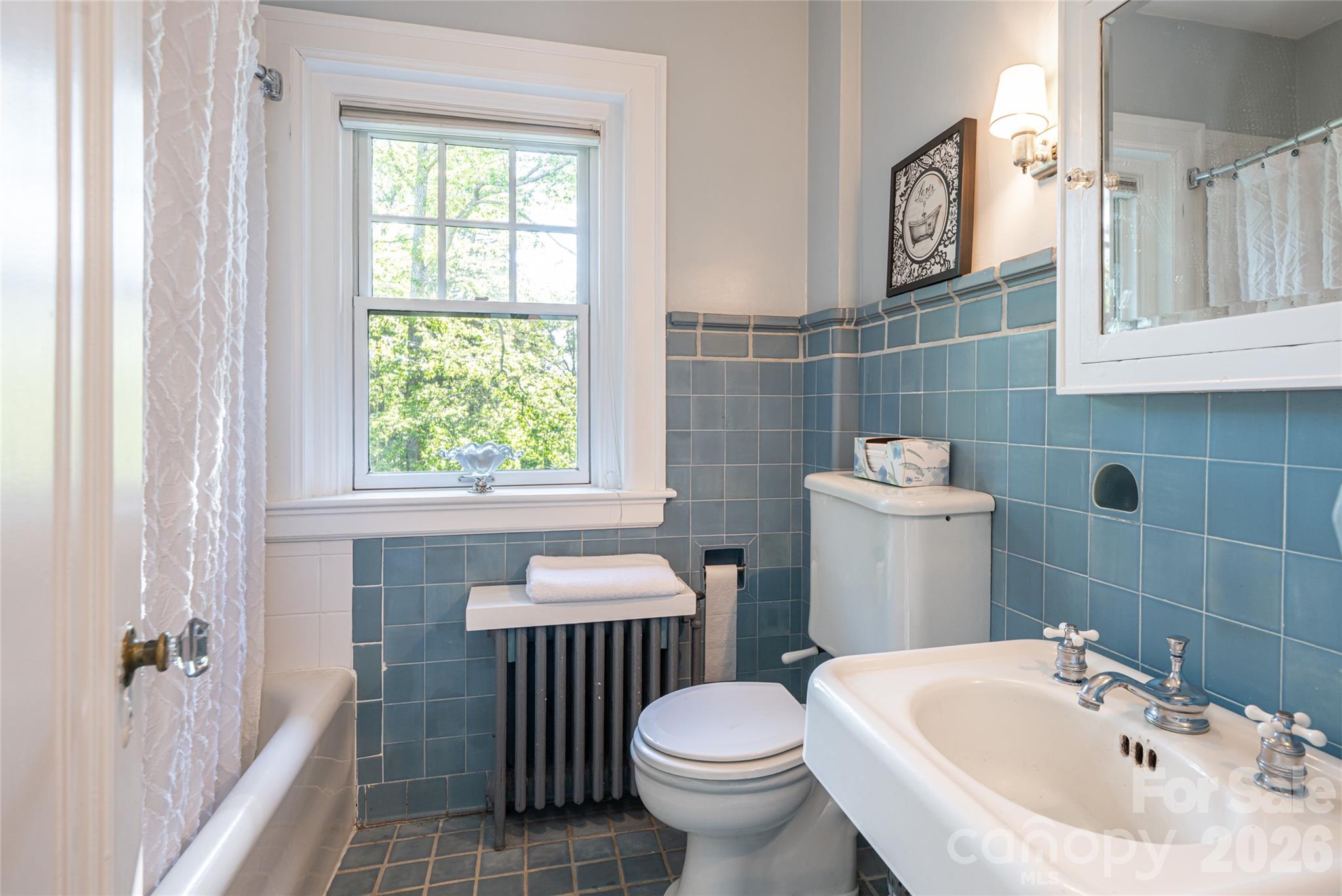 334 Vanderbilt Road Property Photo 29